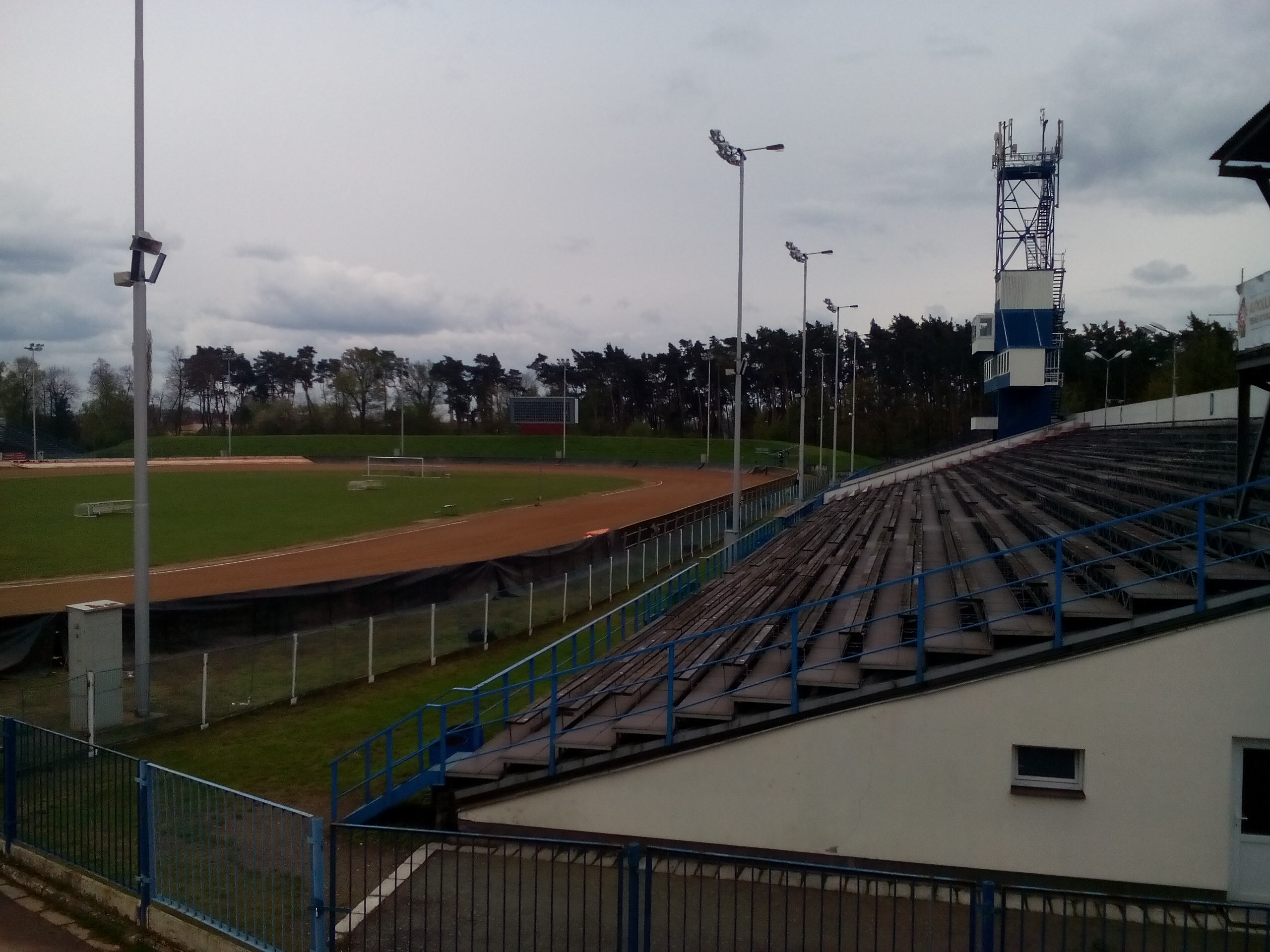 AUTO MOTO KLUB ZLATÁ PŘILBA PARDUBICE v AČR foto 2