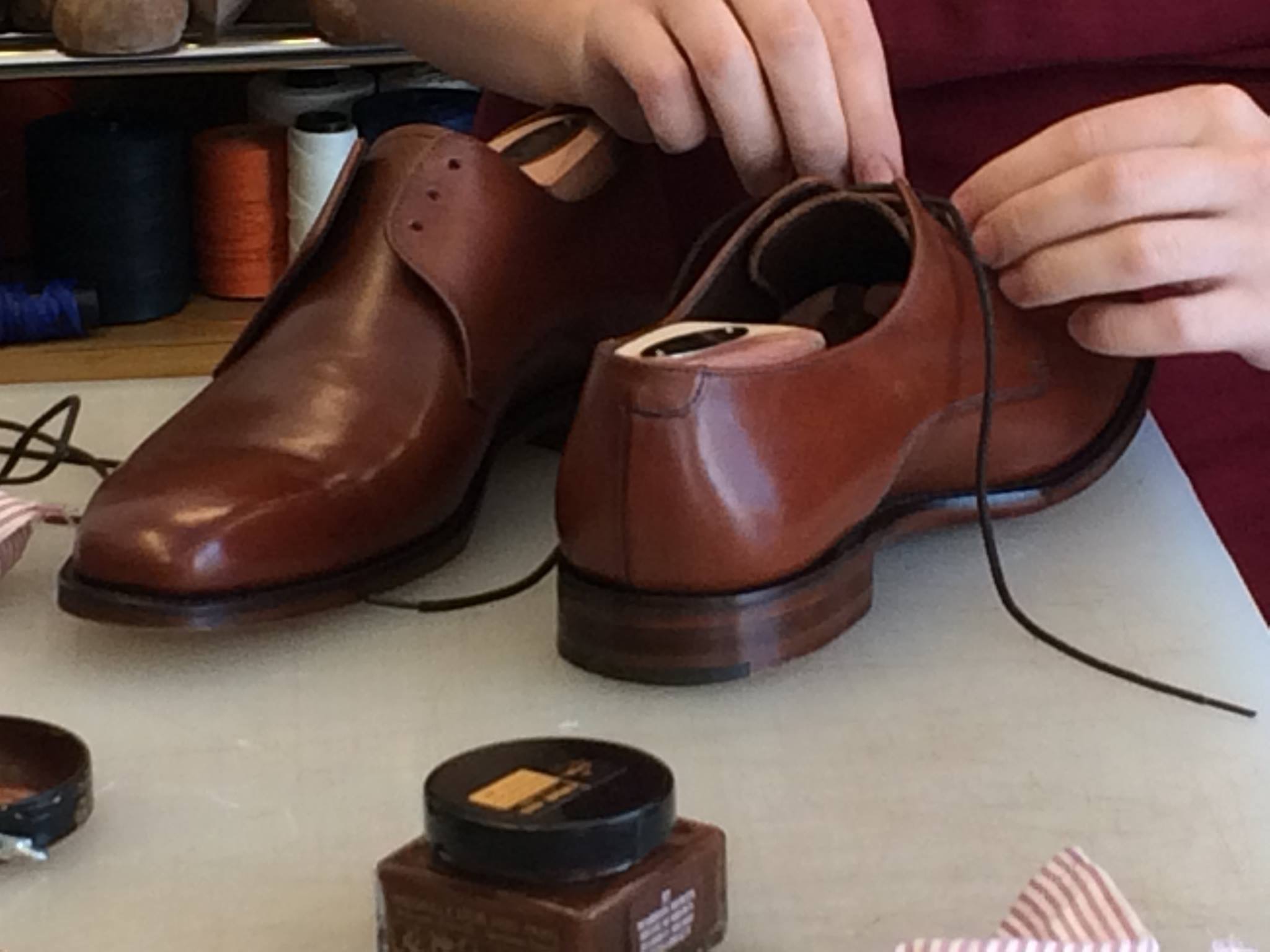 Luxury Dry Cleaning foto 2