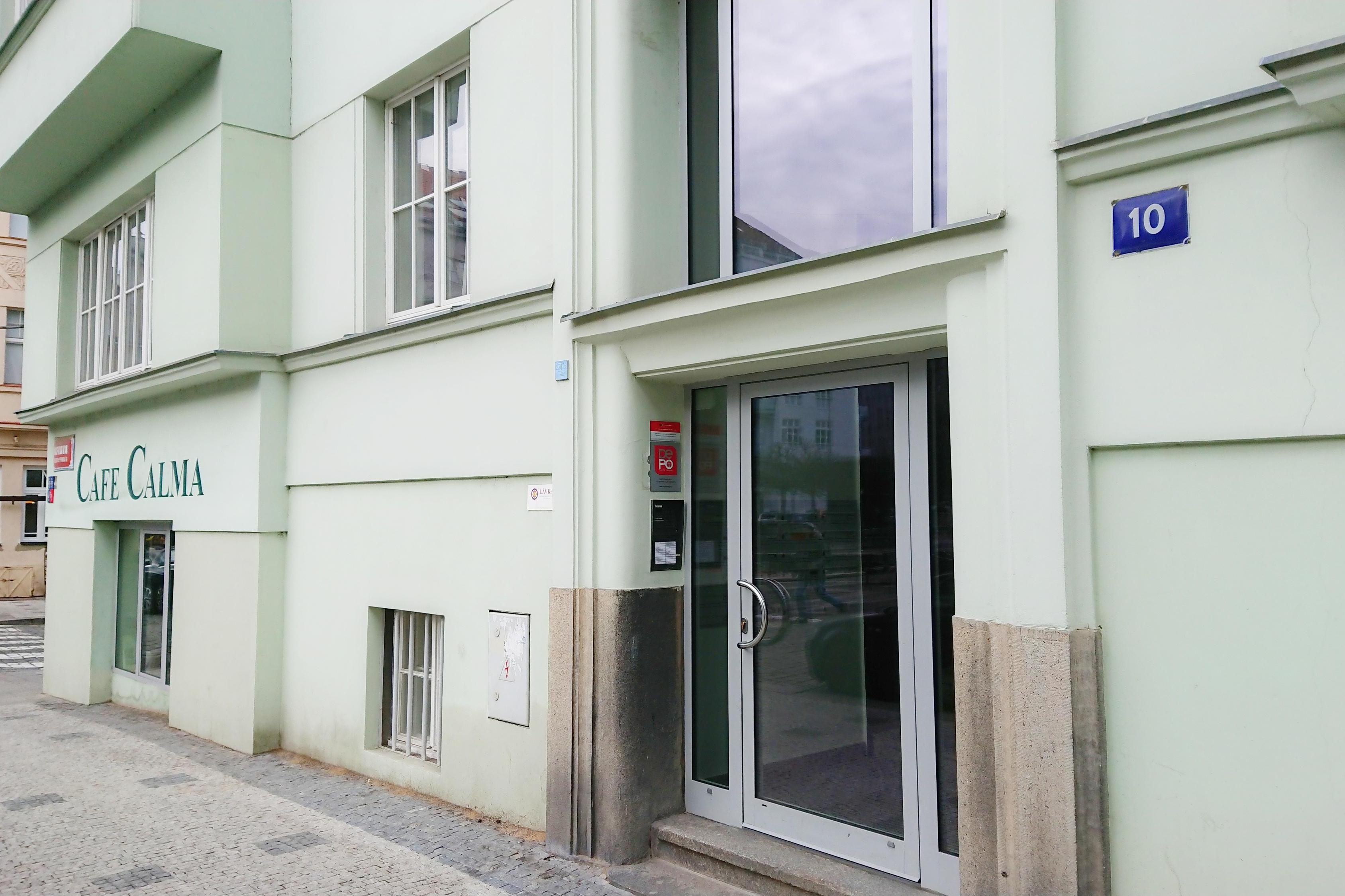 CK2 - cestovní kancelář