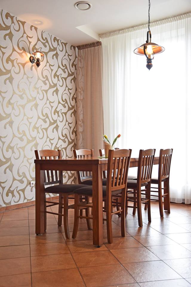 Restaurace a Penzion U Kostela foto 2