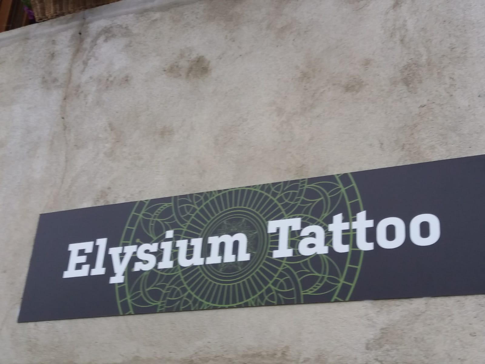 Elysium tattoo foto 2