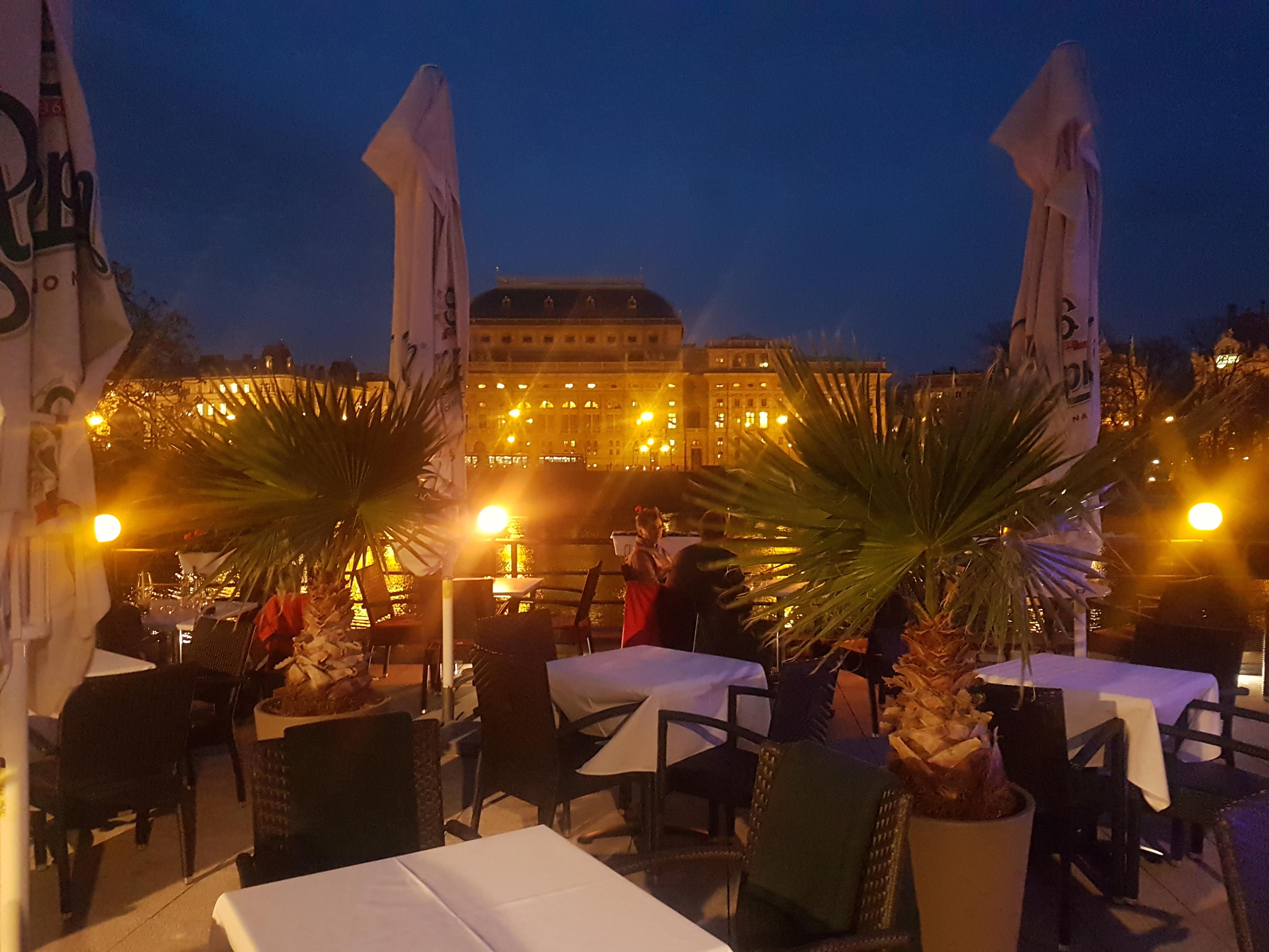 Restaurant Střelecký ostrov foto 2