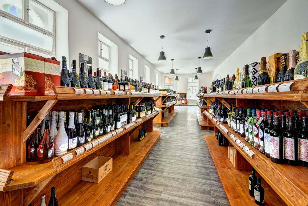 Global Wines & Spirits foto 2