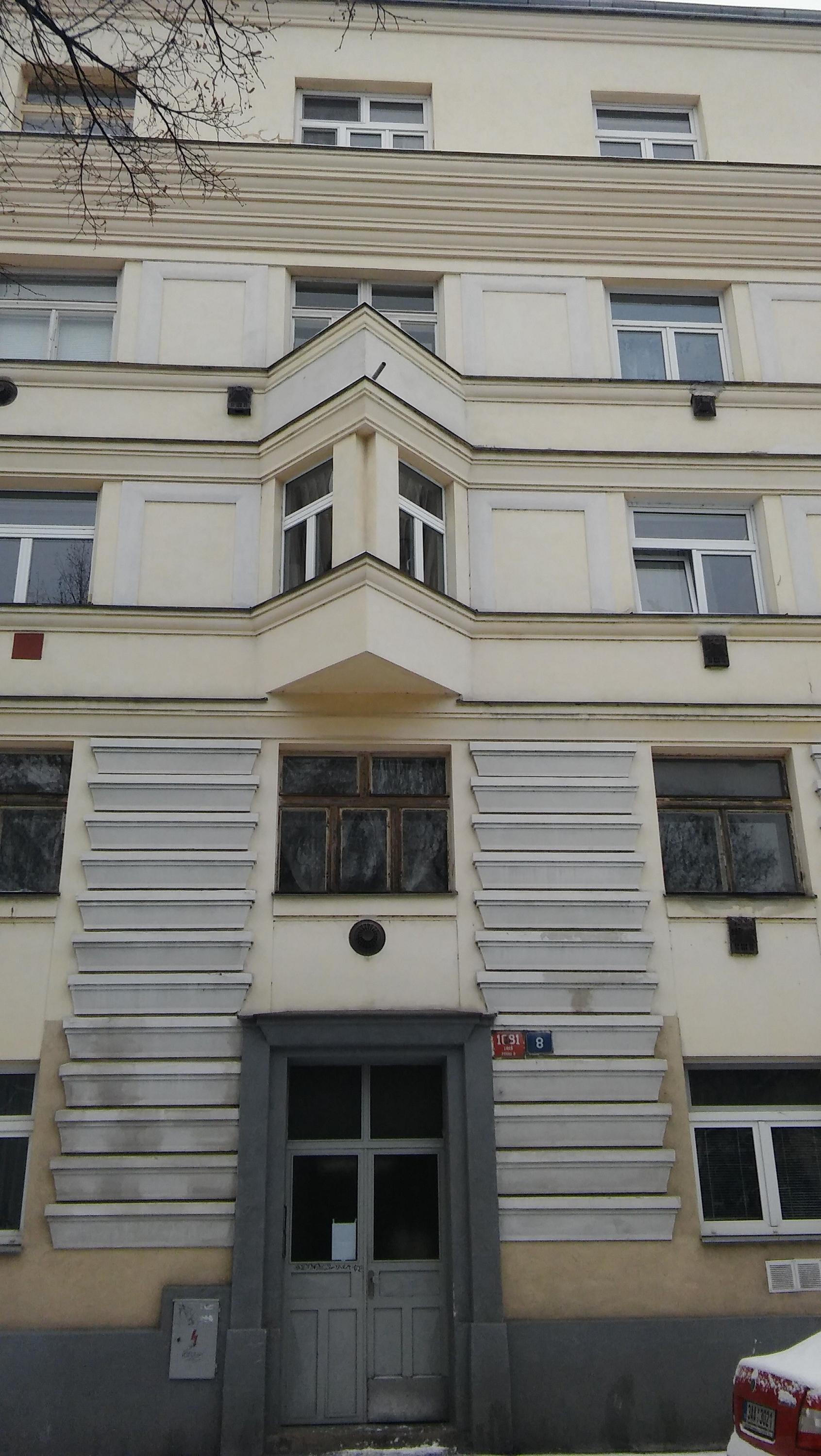 ODBORNÉ ČIŠTĚNÍ - KOBERCE, SEDAČKY, MATRACE foto 2