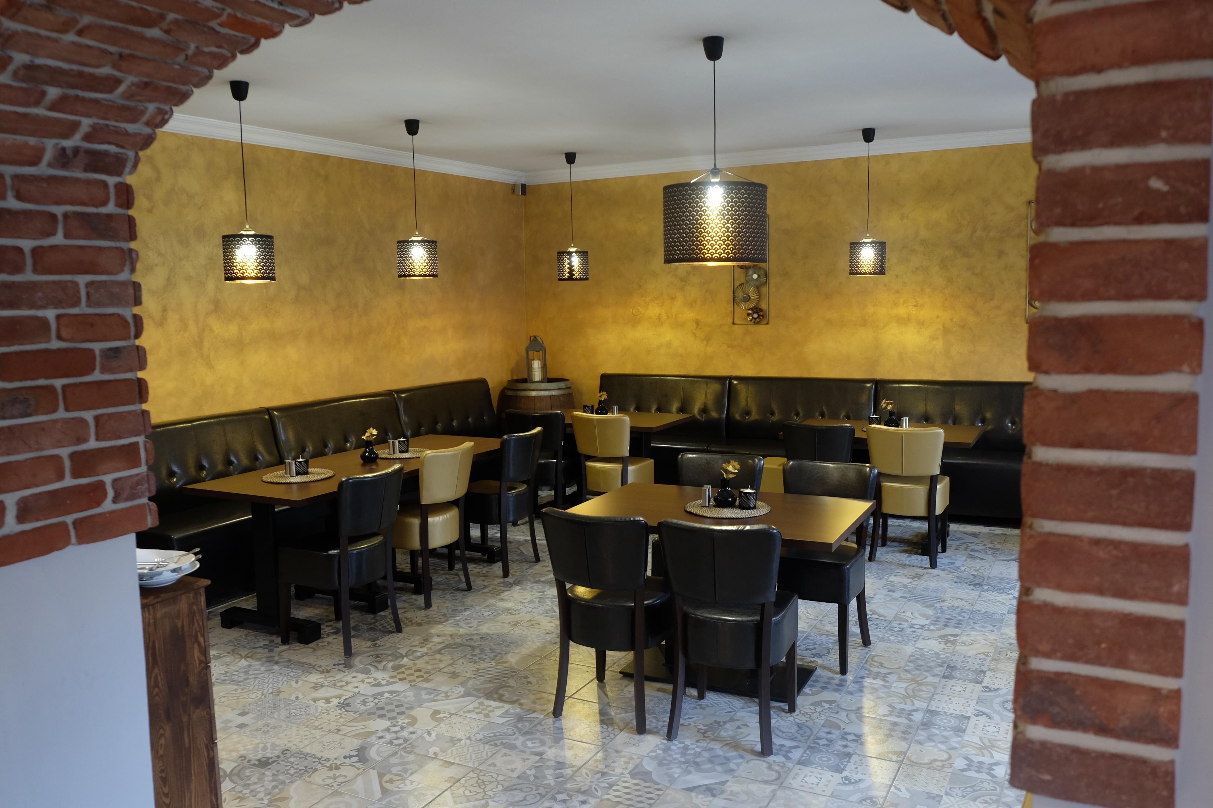 Wings cafe a restaurant foto 3