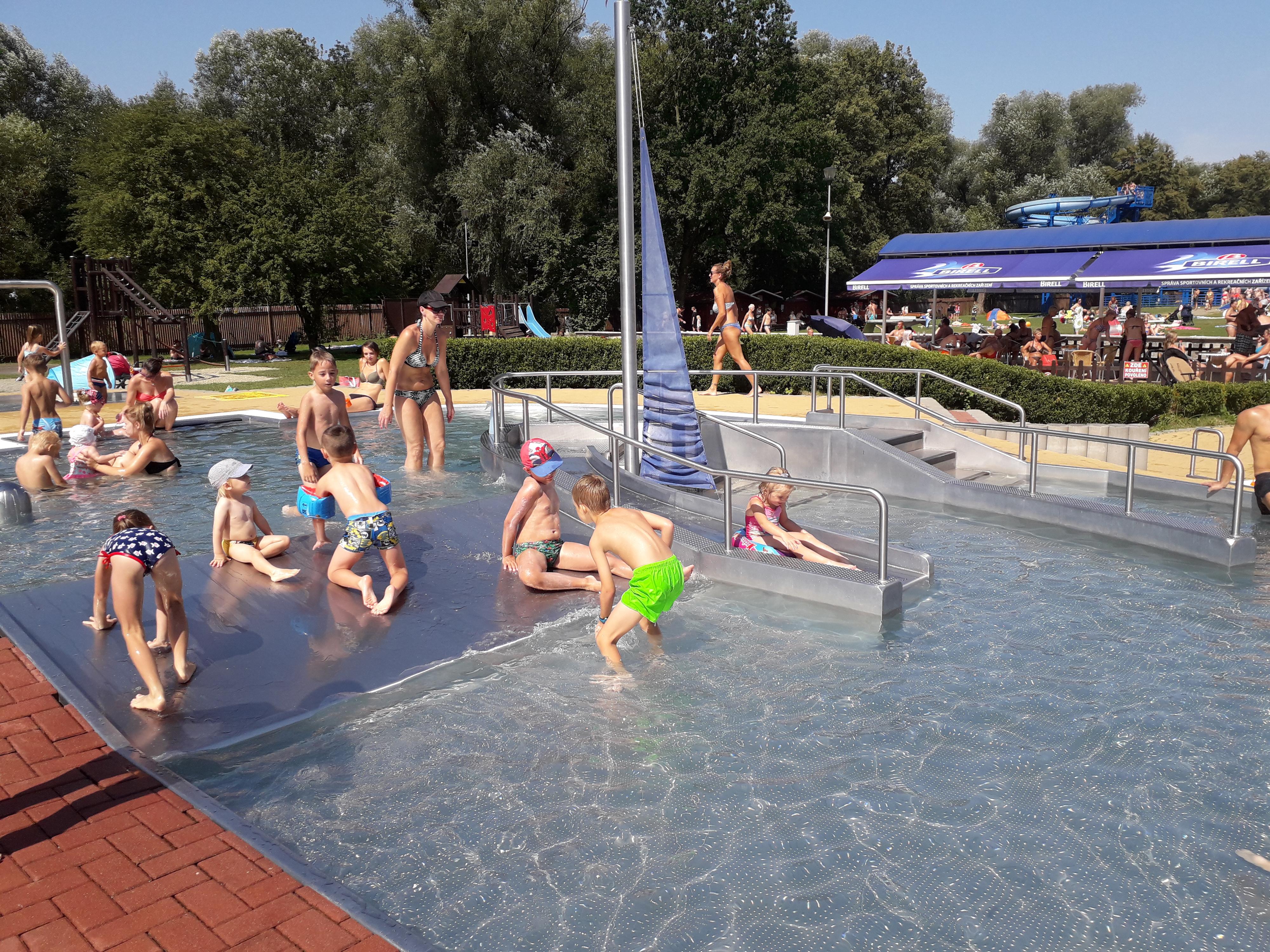 Letní koupaliště Jindřich foto 4