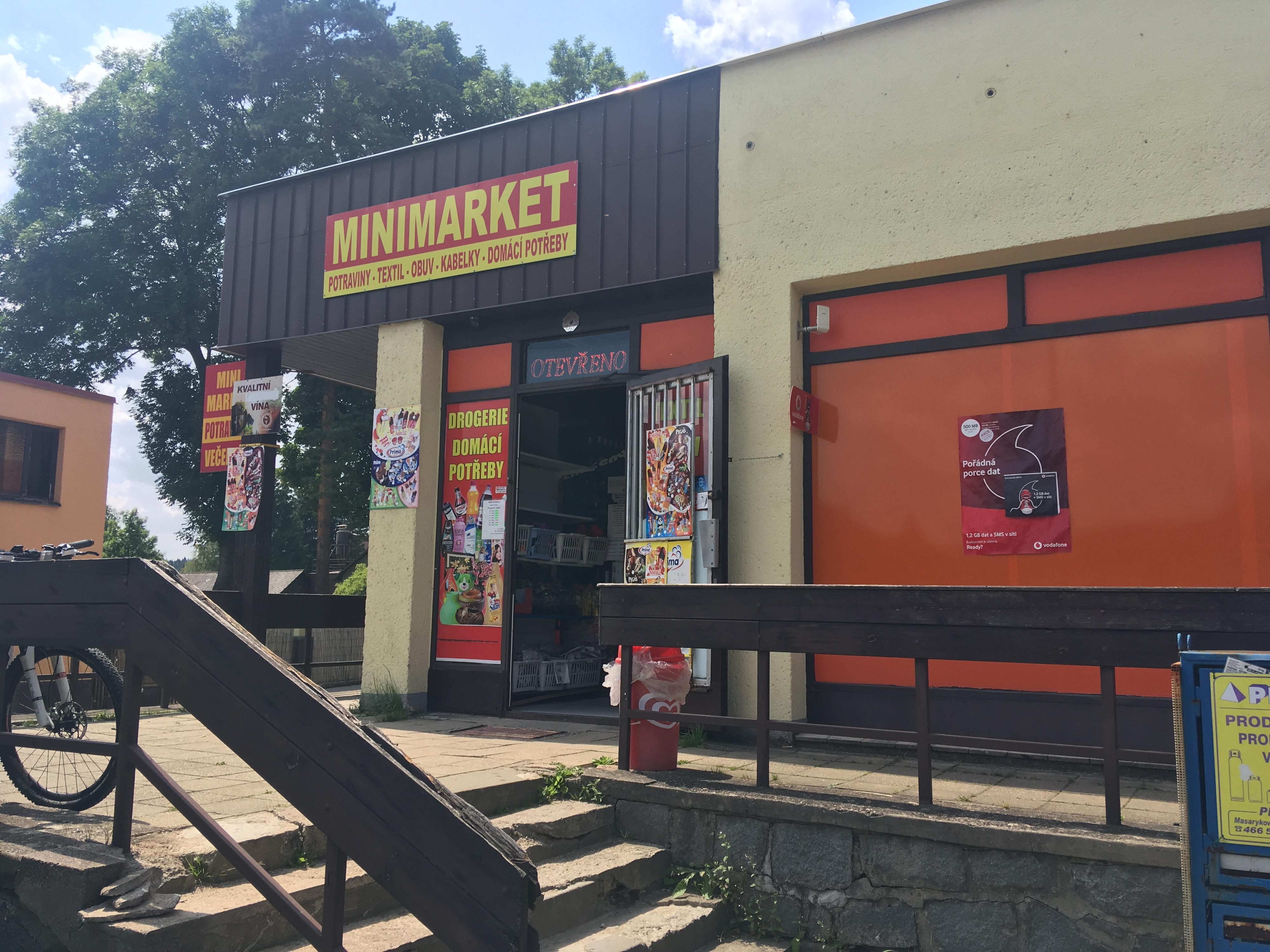 Mini market
