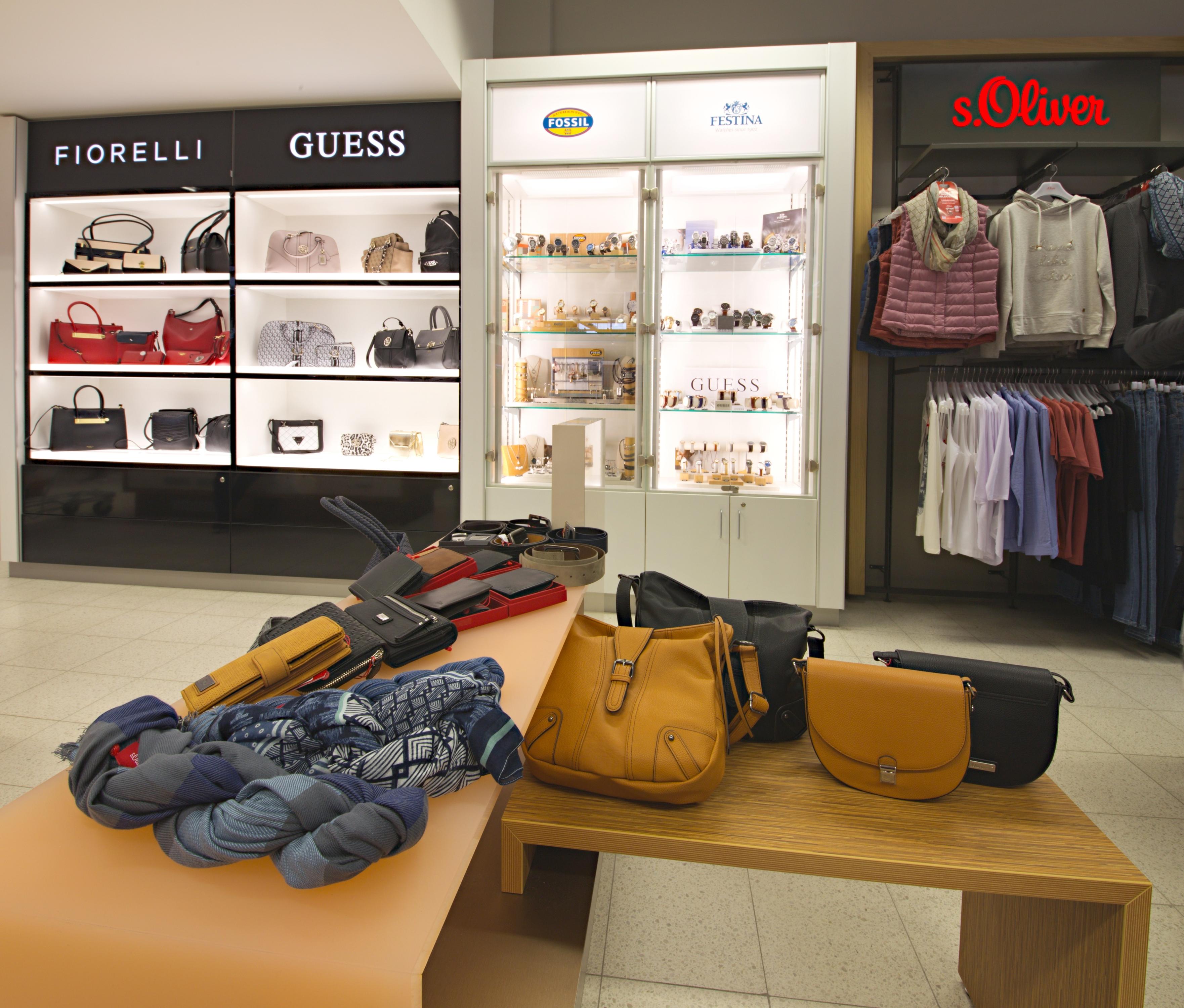 TRAVEL FREE SHOP foto 6