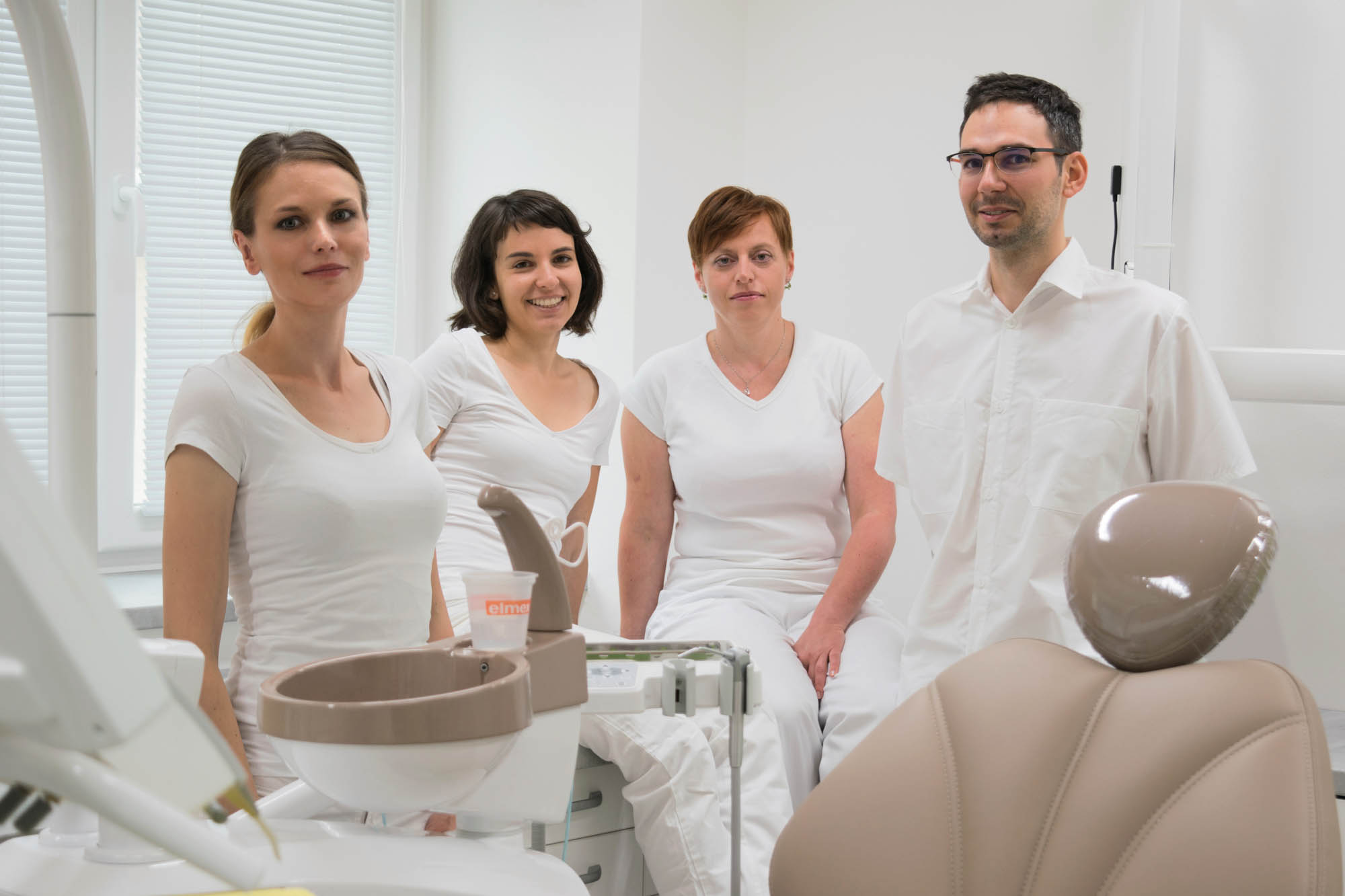 SWEDISH DENTAL CARE foto 2