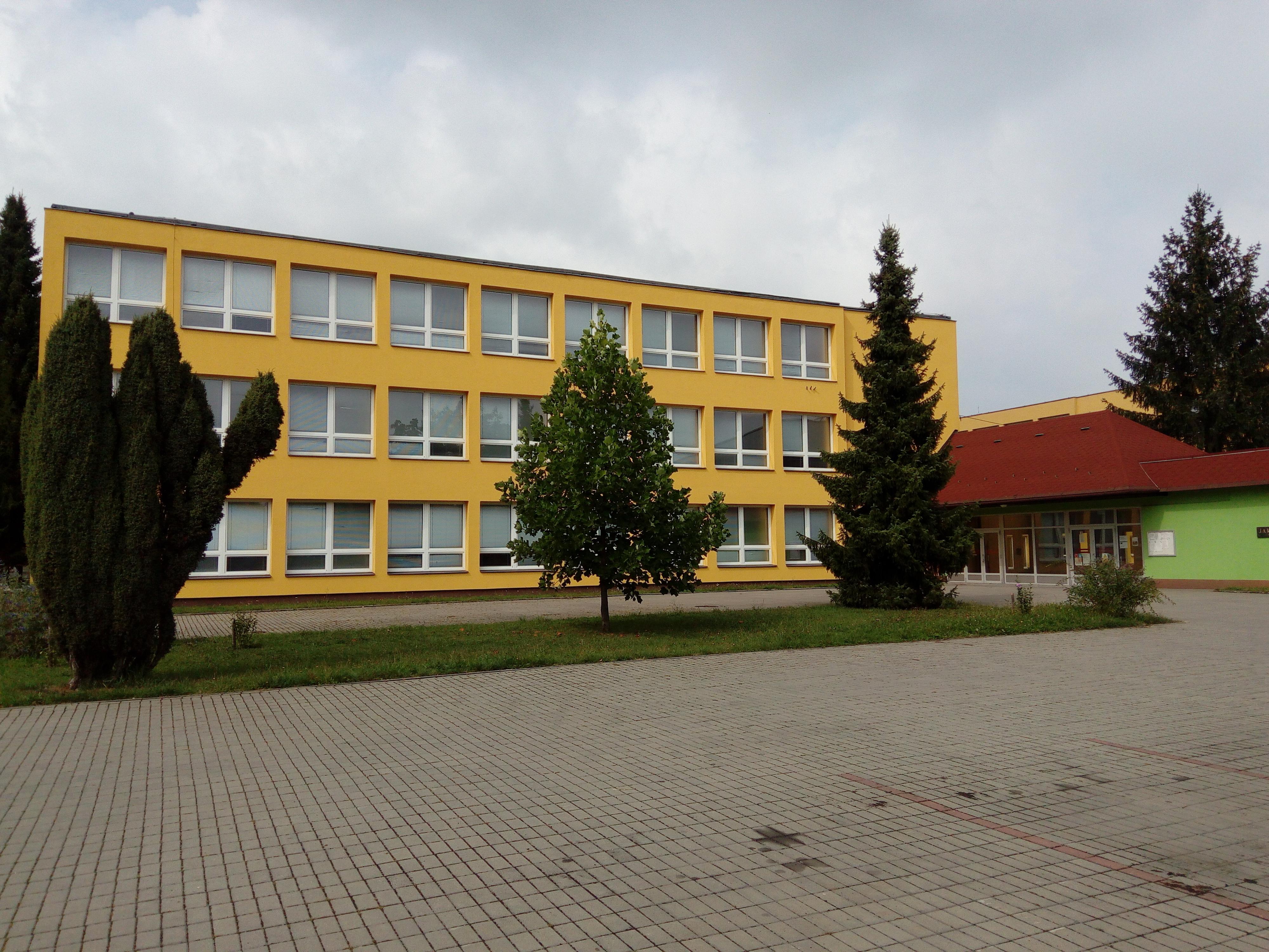 ZŠ Rychvald foto 2