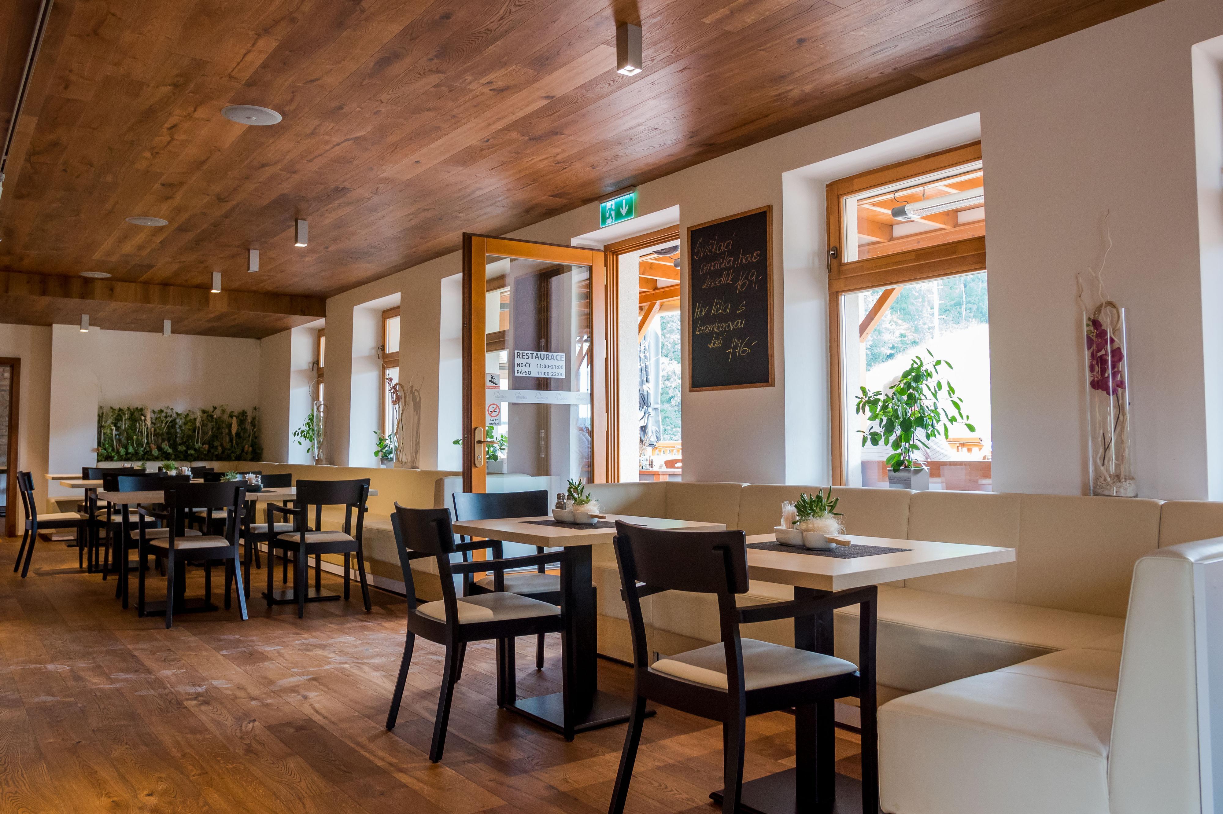 Restaurace Skalka family park