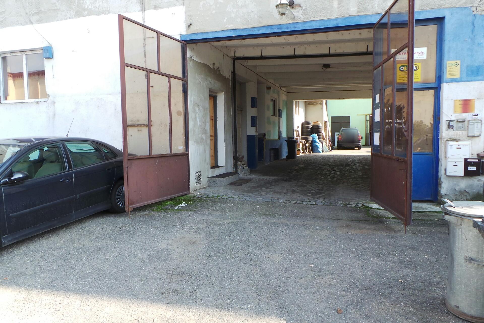 ZAMKOV UH, s.r.o. foto 1