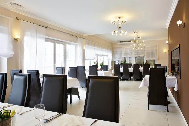 Restaurace Parkhotel foto 4