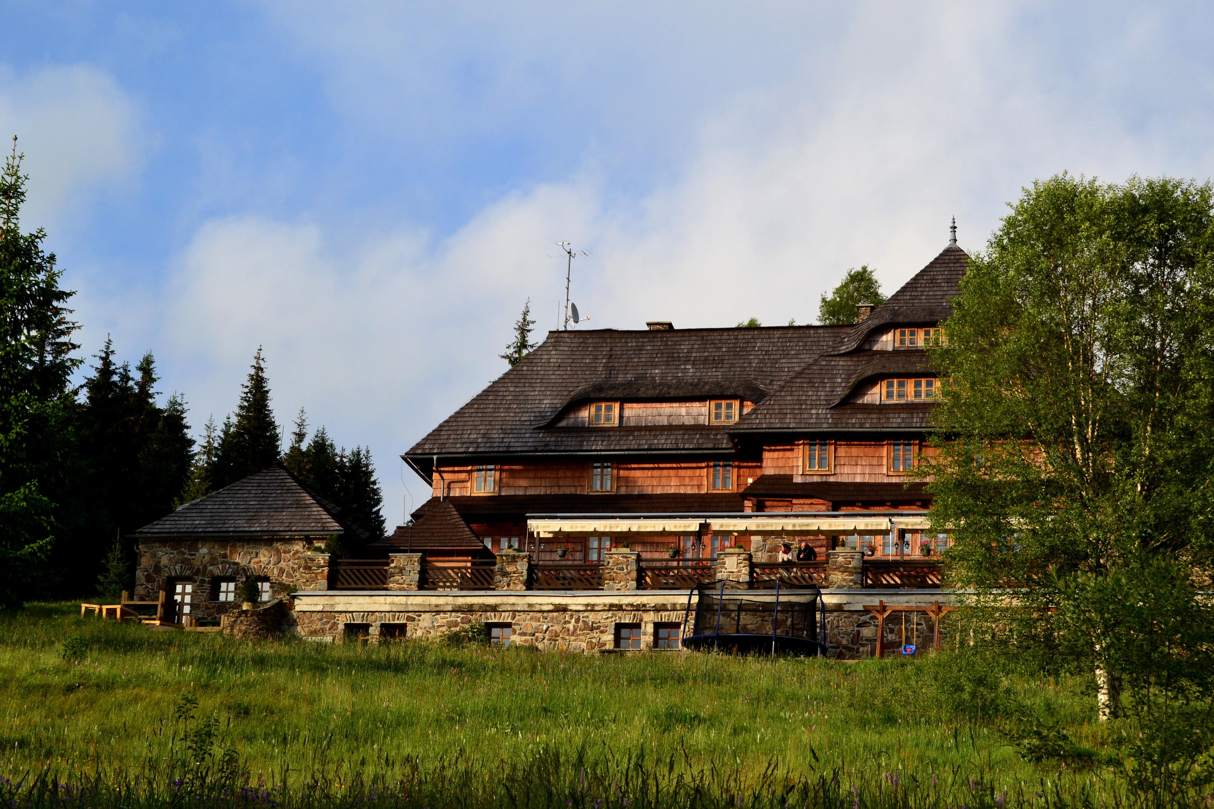 Modrava - obecní úřad foto 4