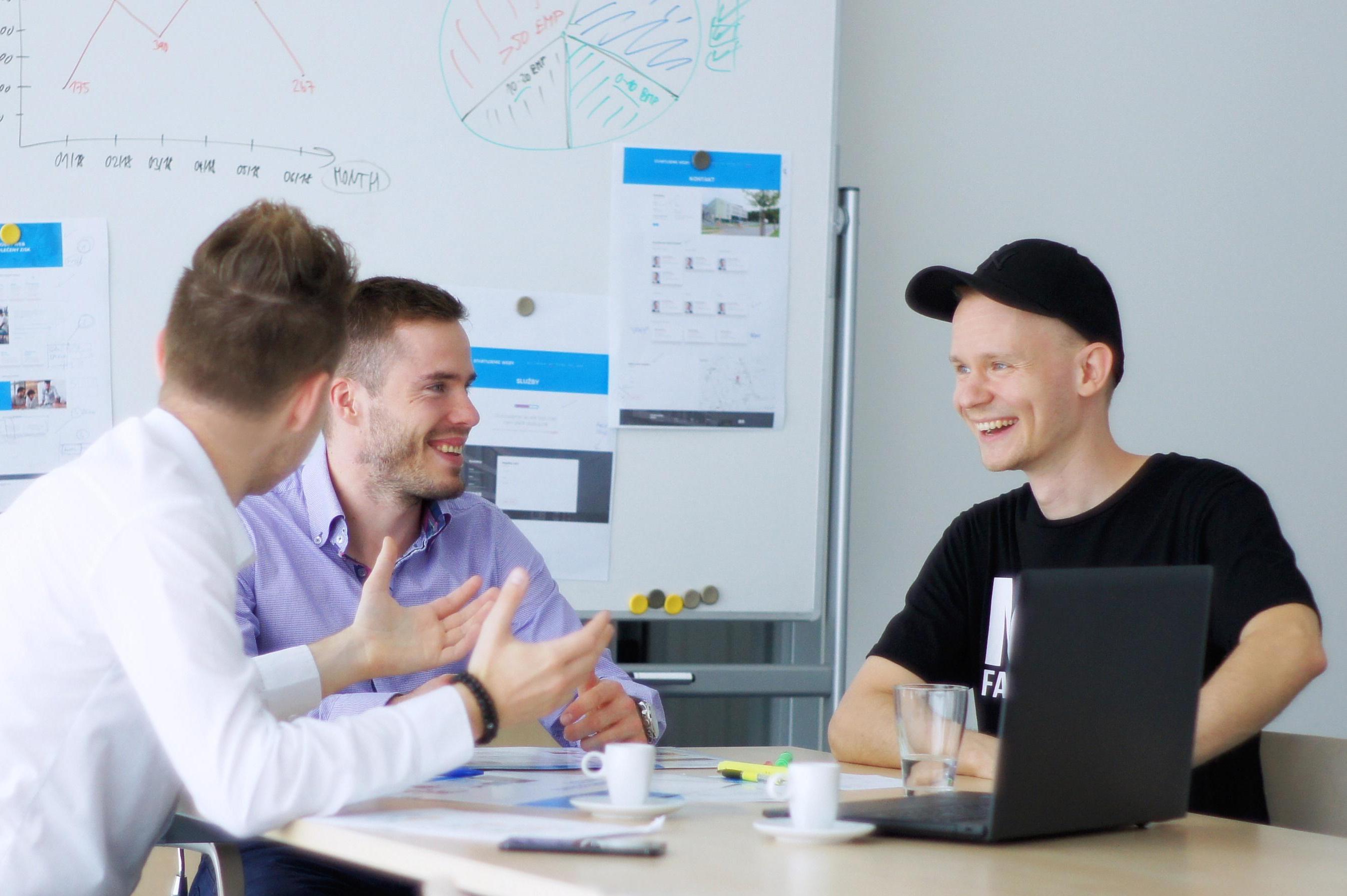 STARTUJEME WEBY, s.r.o.