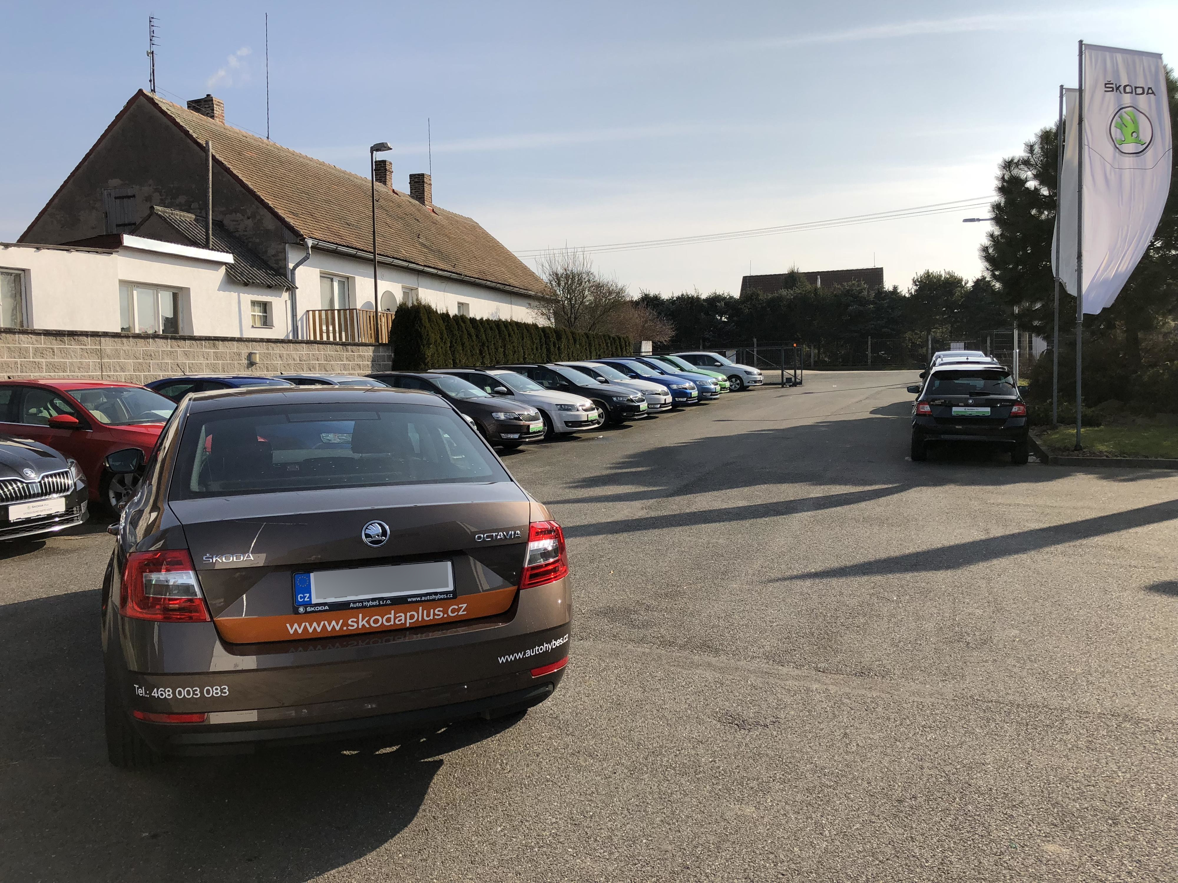 Auto Hybeš - Škoda Plus foto 5