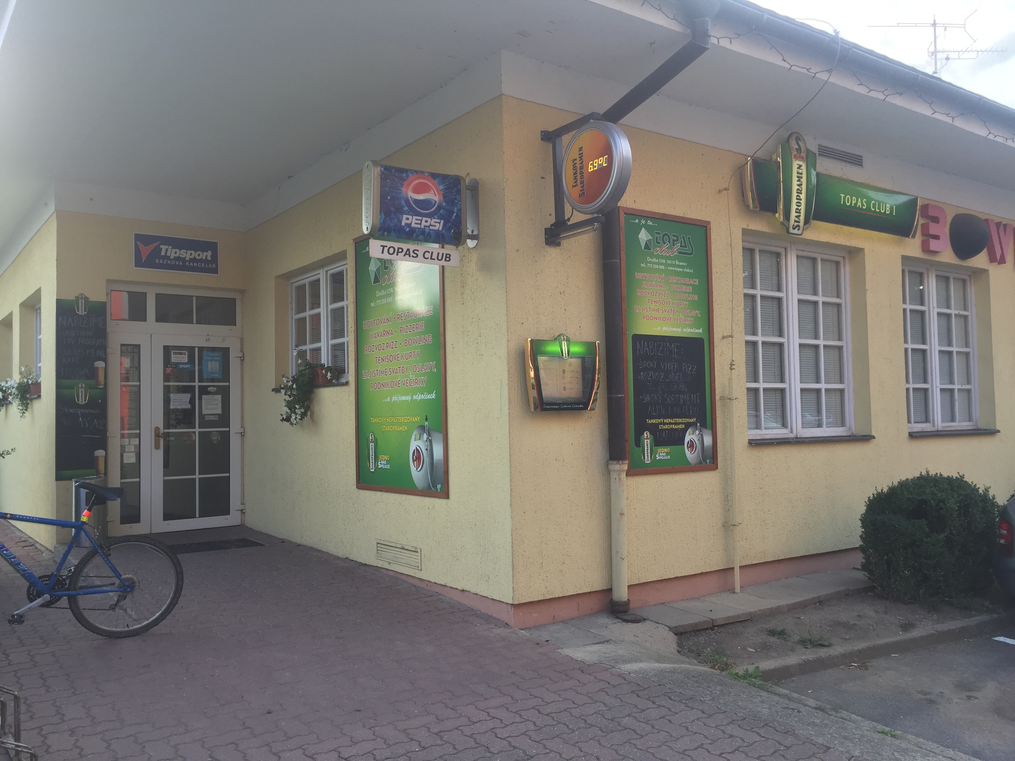 Kavárna Topas Club foto 2