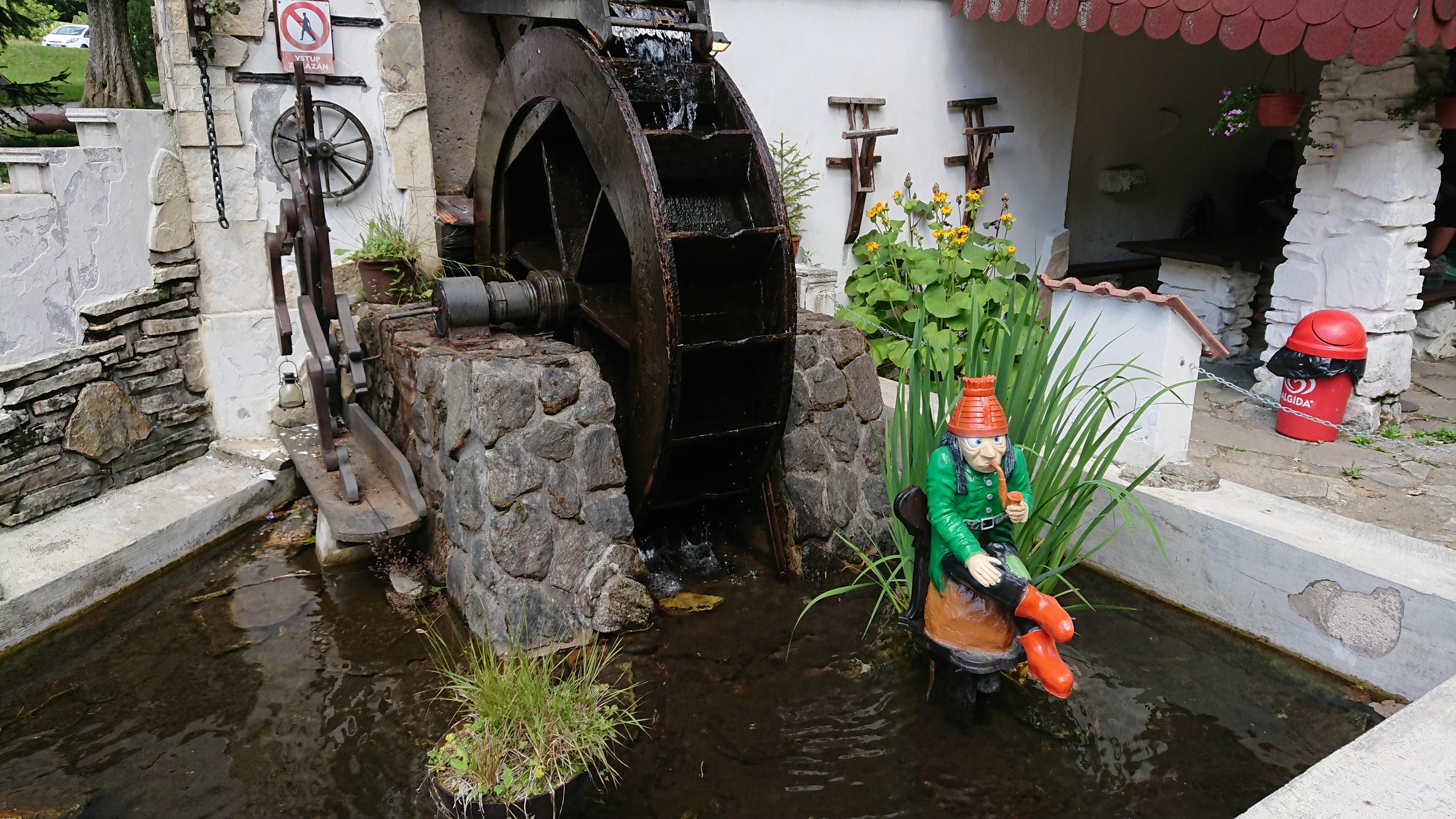 Restaurace Šerlišský Mlýn foto 6