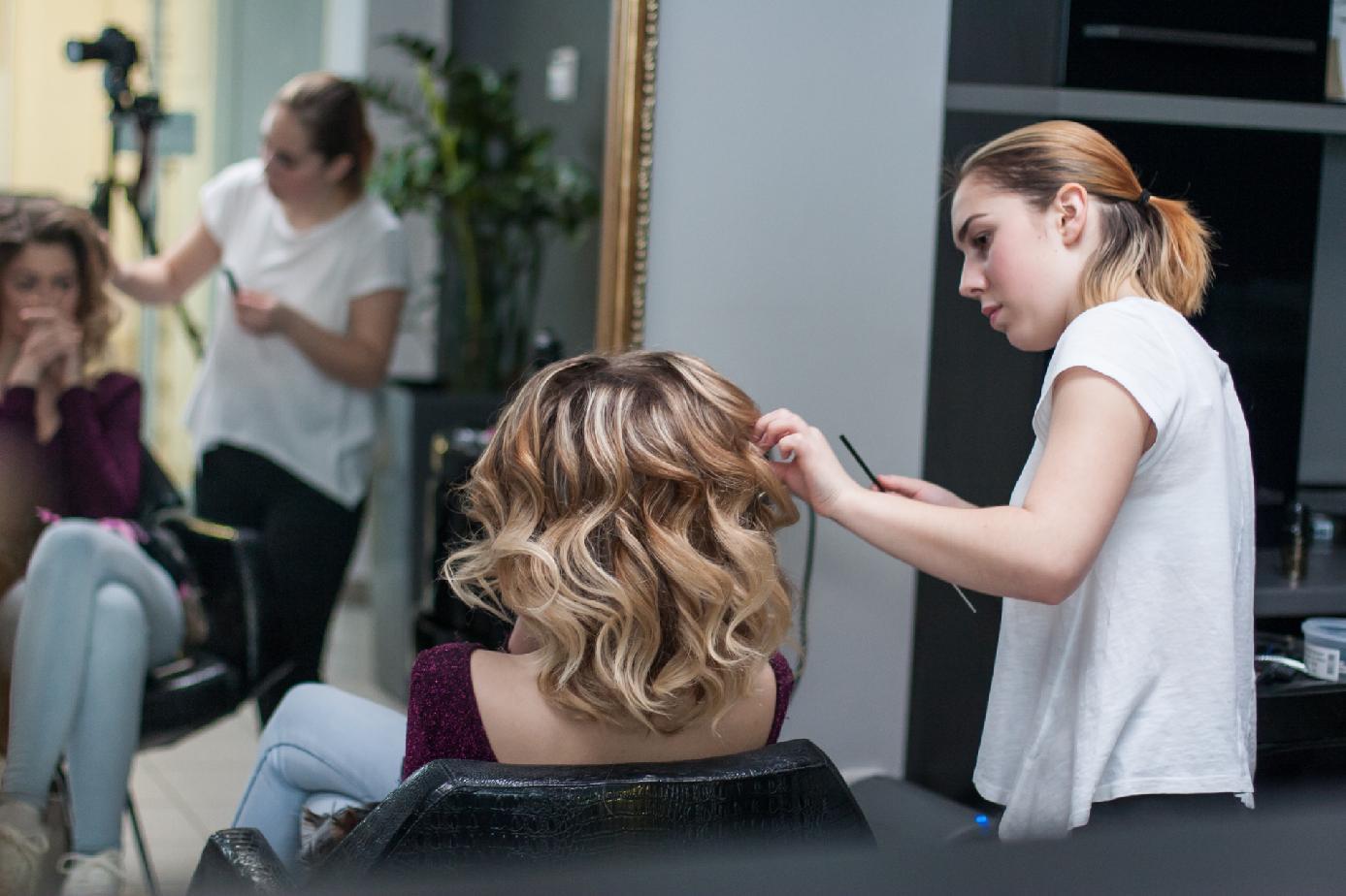 Kadeřnictví V-hair