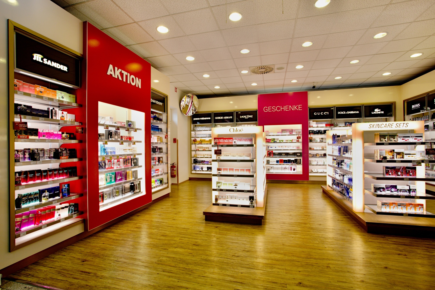 TRAVEL FREE SHOP foto 6