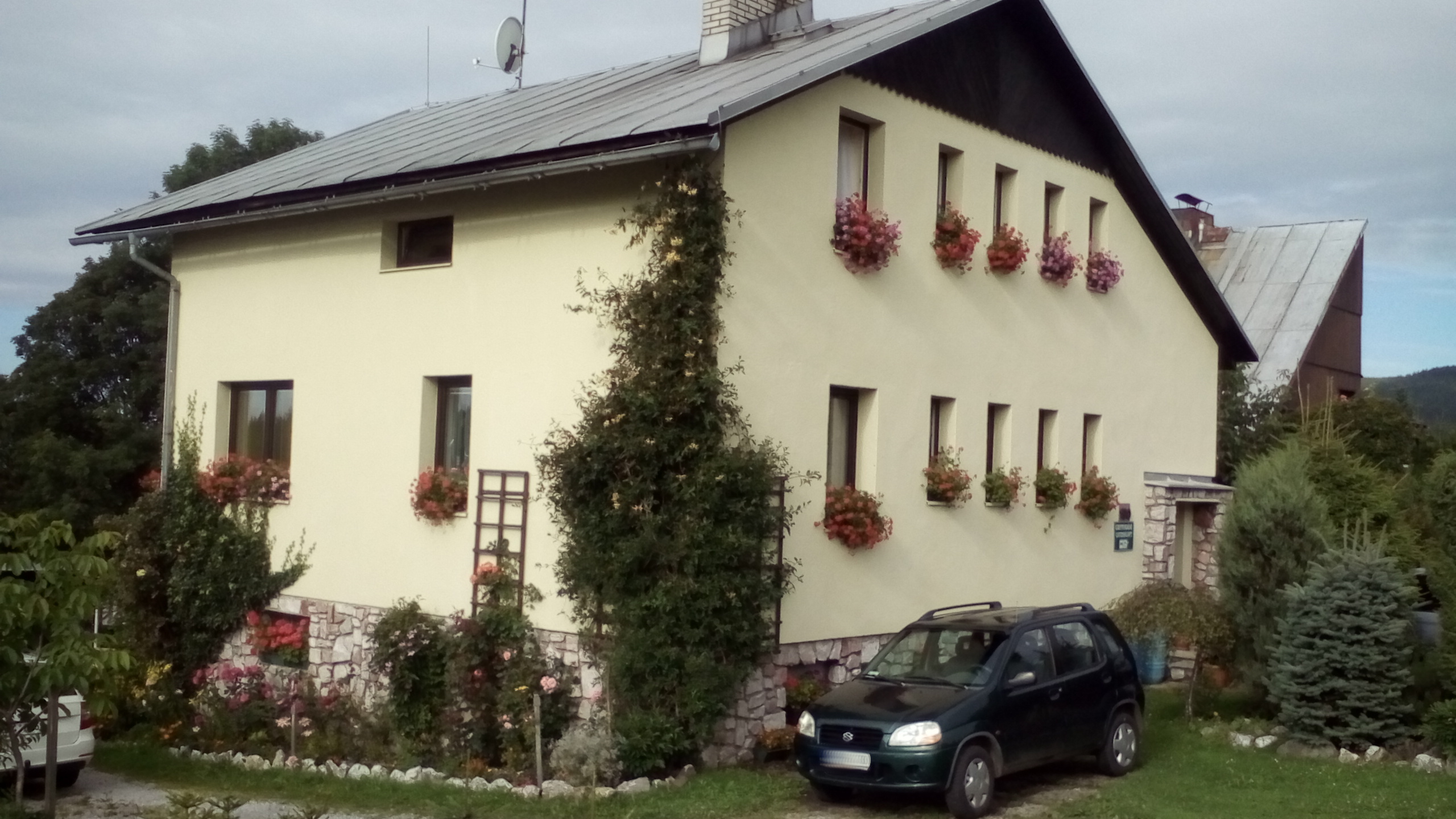 Ubytování Strážné foto 3