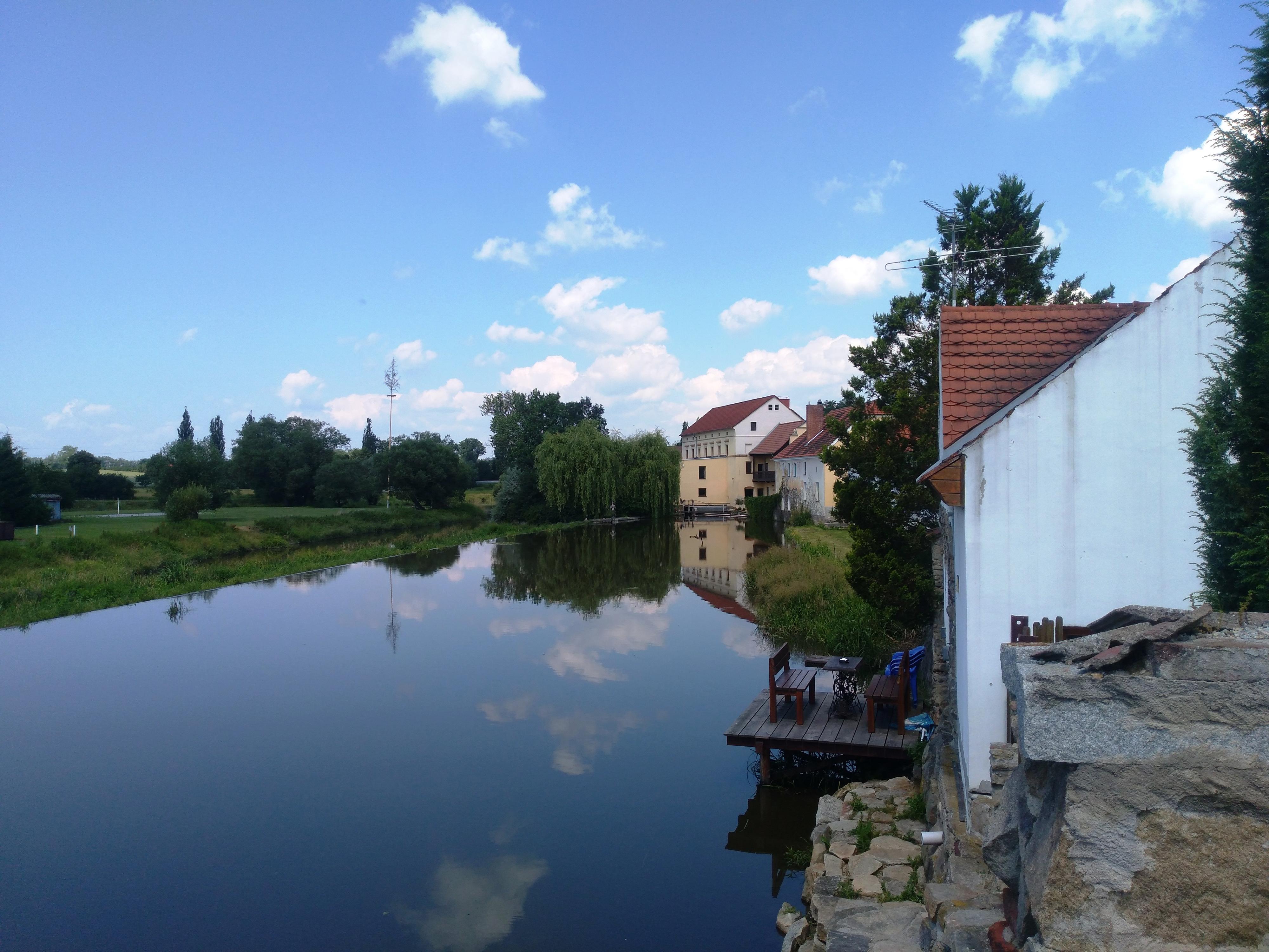 Hospůdka "U Splavu" foto 2