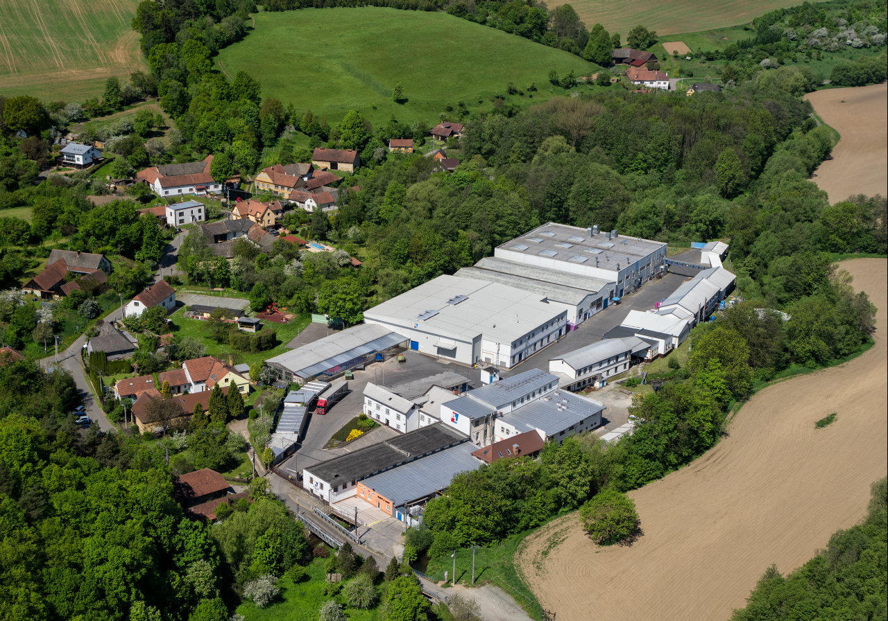 BARVY A LAKY TELURIA, s.r.o foto 3