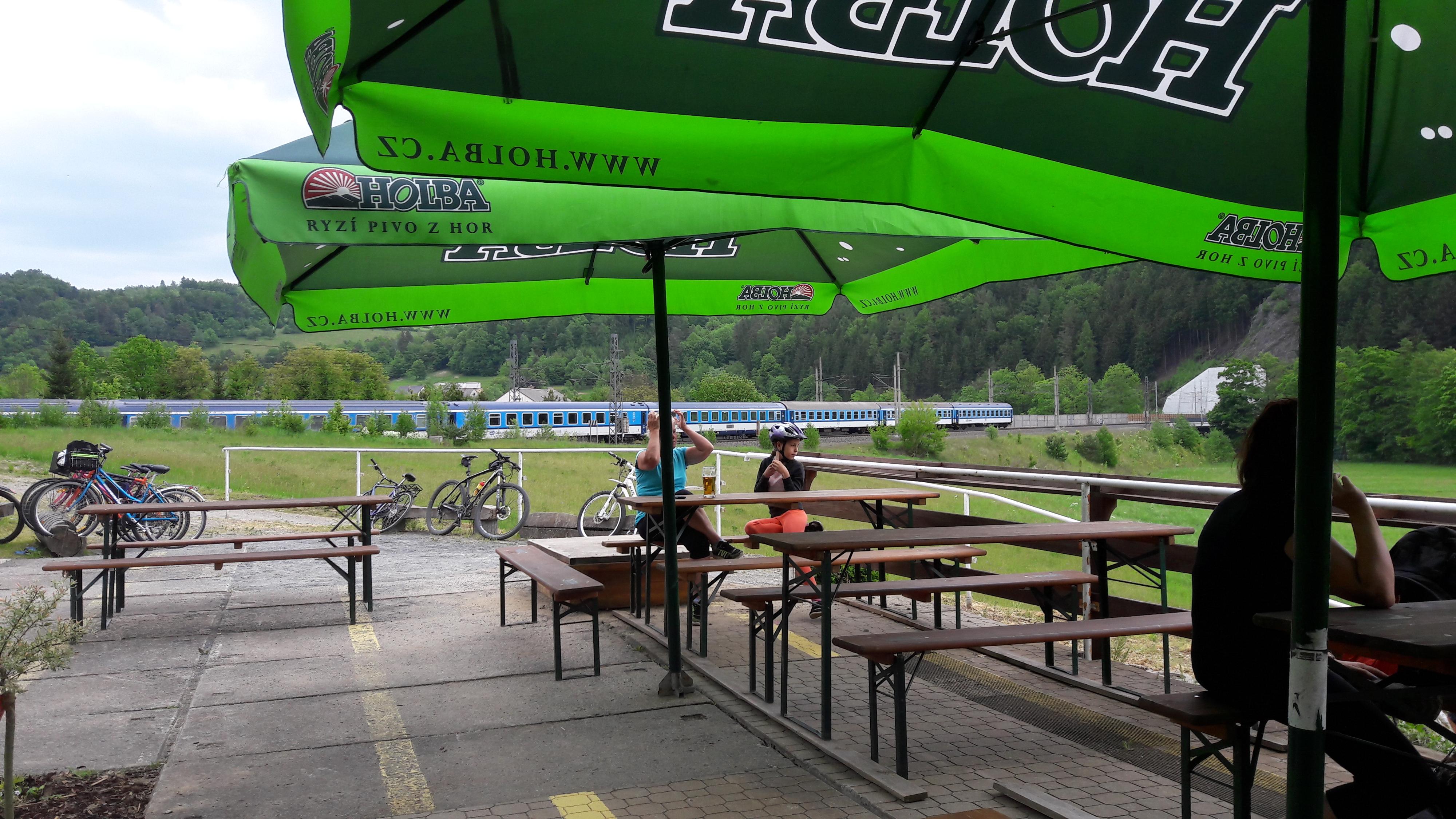 Občerstvení Hněvkov 63 foto 4