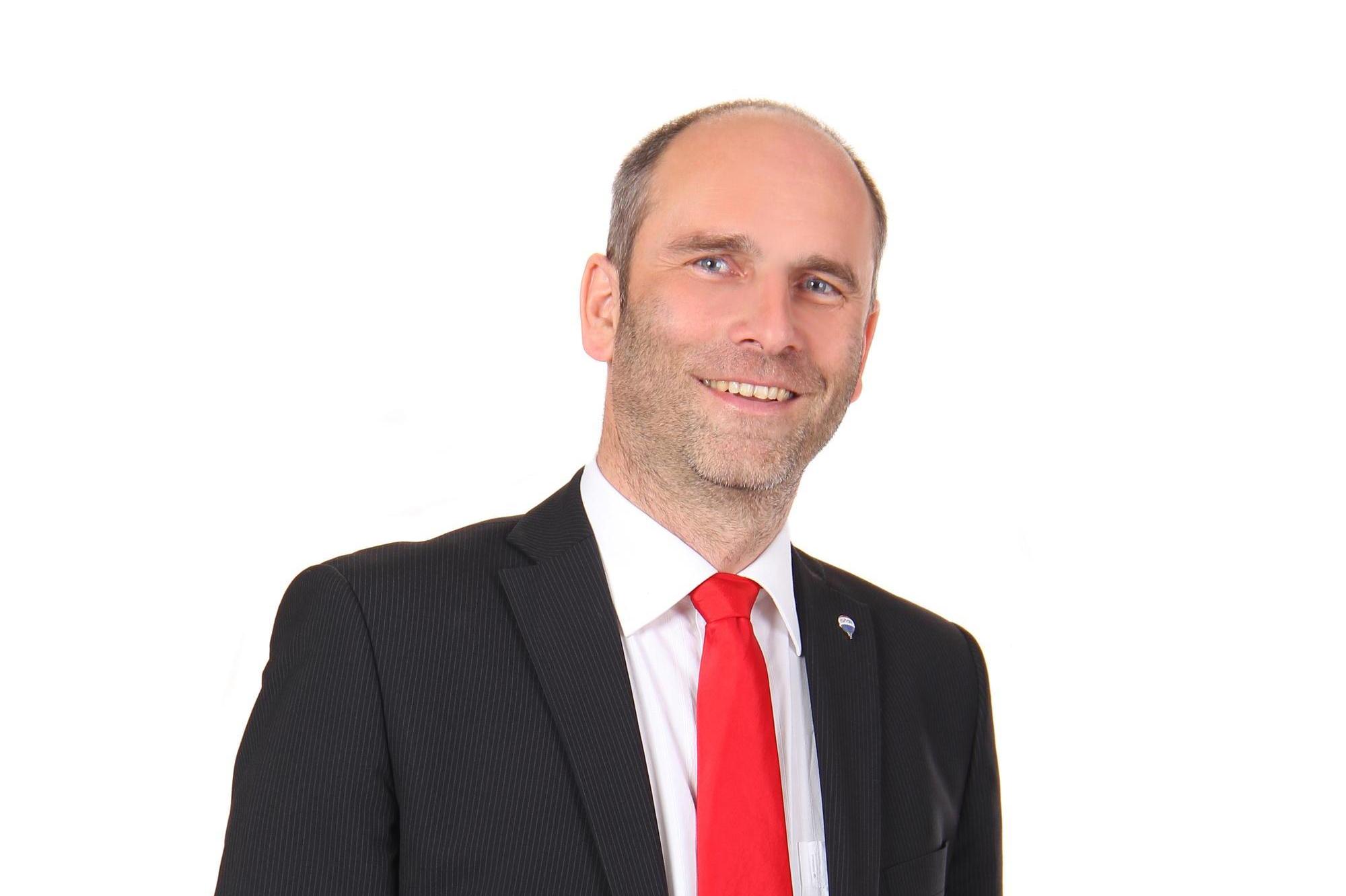 Ing. Michal Kratochvila - RE/MAX Atraktiv