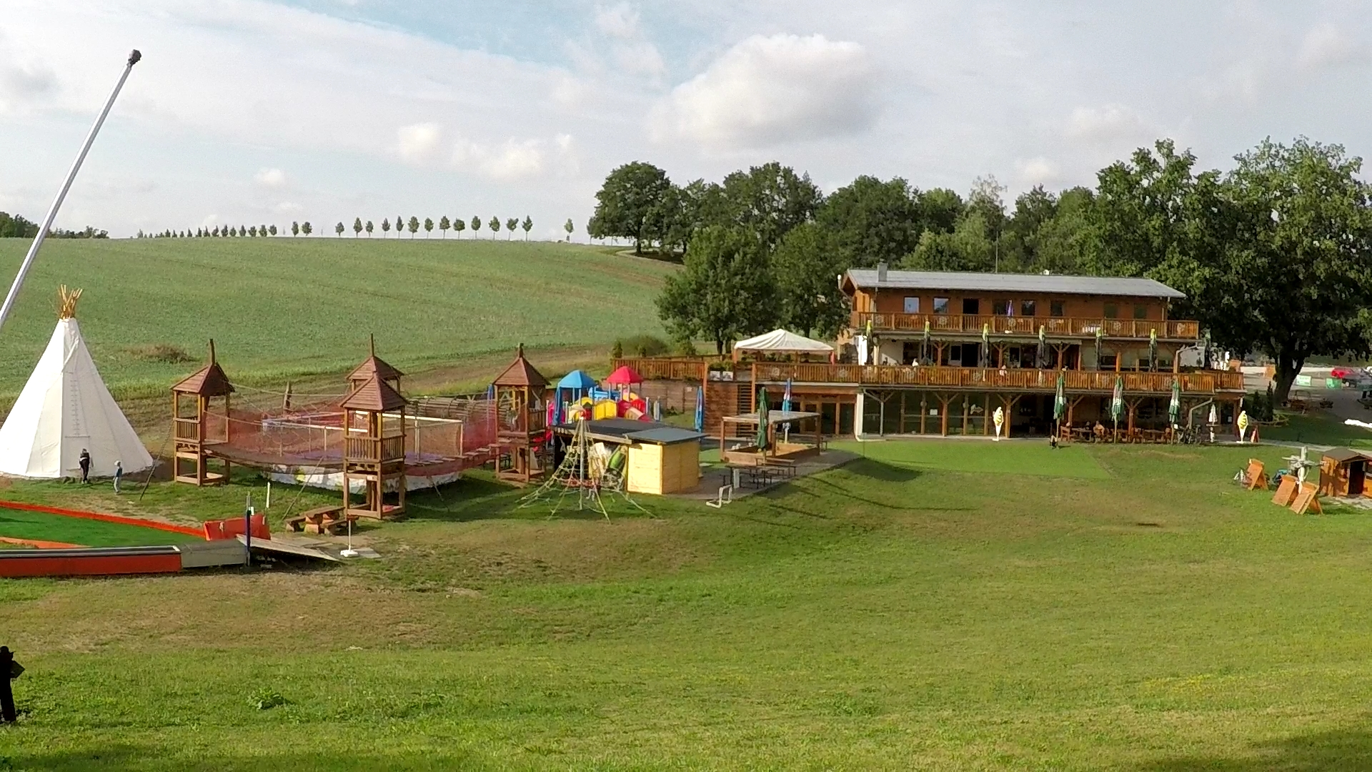 Restaurace Skalka family park foto 6