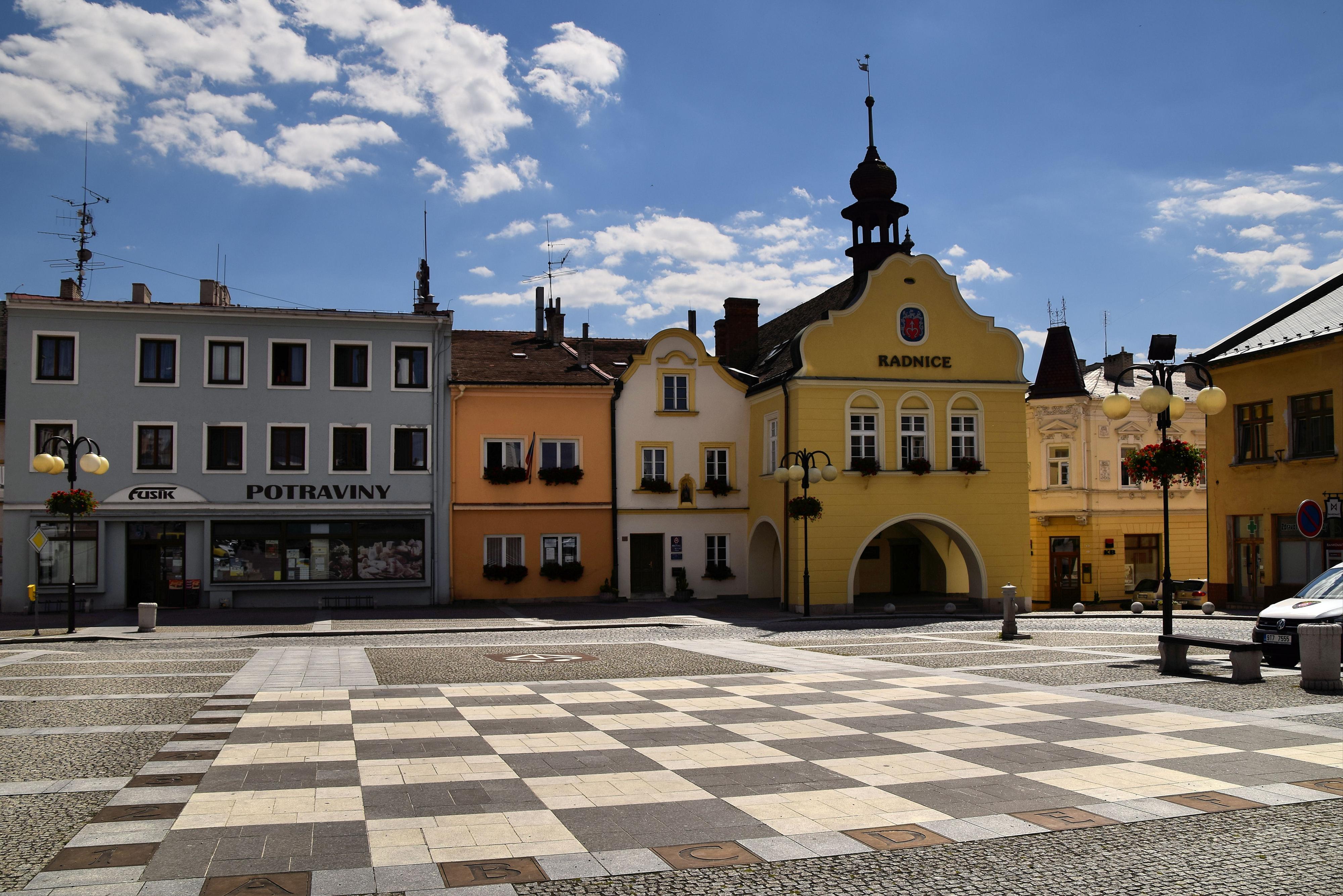 Bílovec - městský úřad foto 3