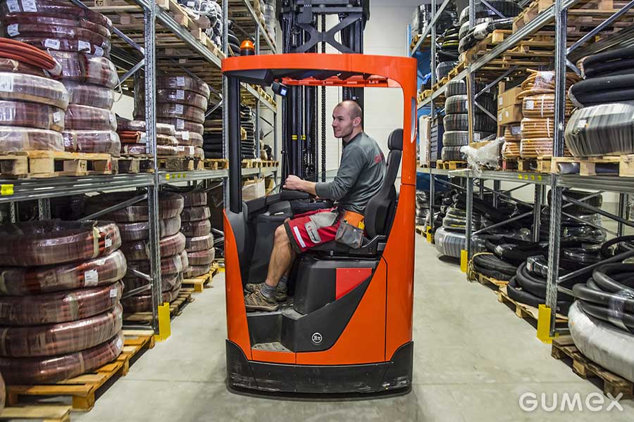 Průmyslové hadice a koncovky pro všechny aplikace