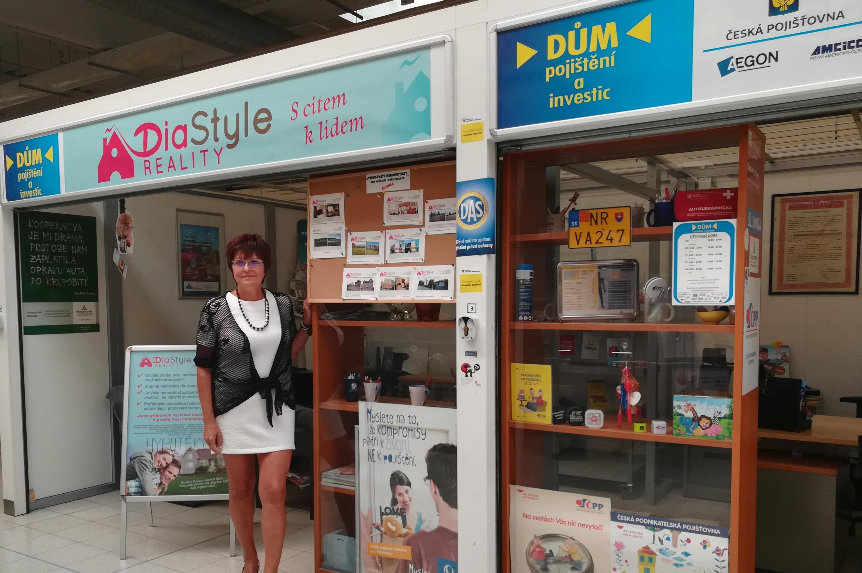 Dům pojištění a investic - finanční poradenství foto 2