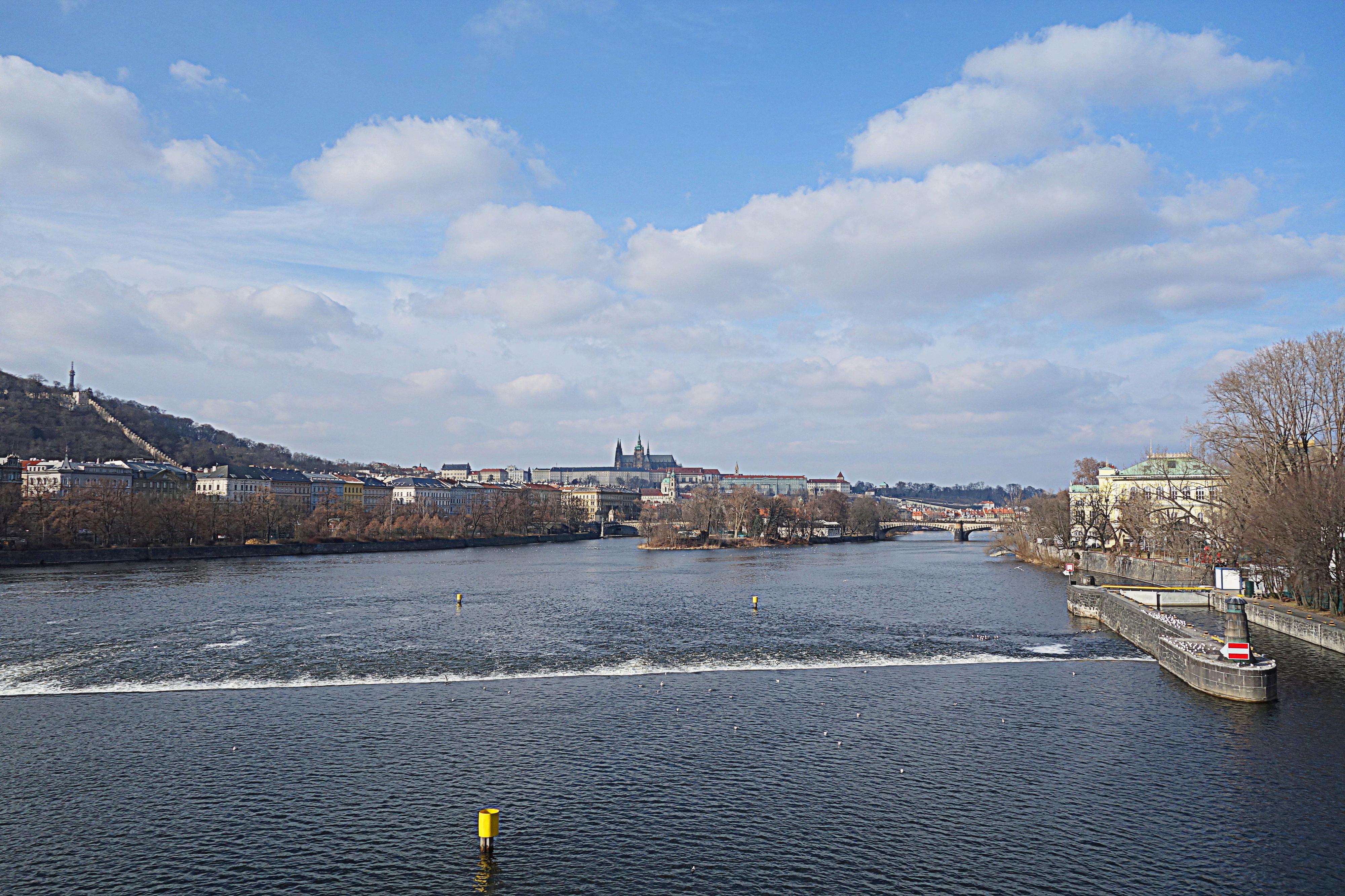Plavební komora Praha-Mánes foto 2