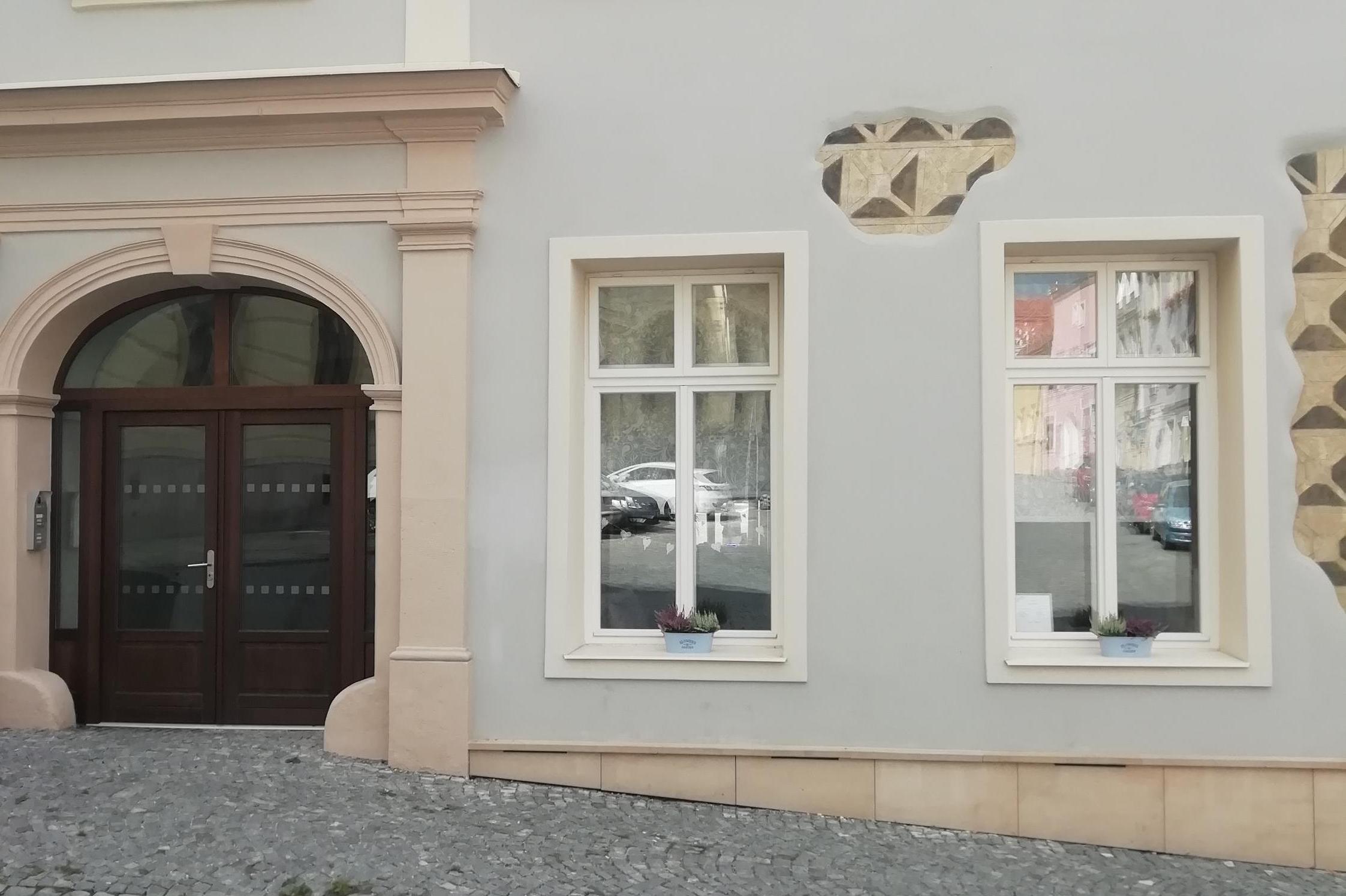 Vlasové a nehtové studio La Cutie