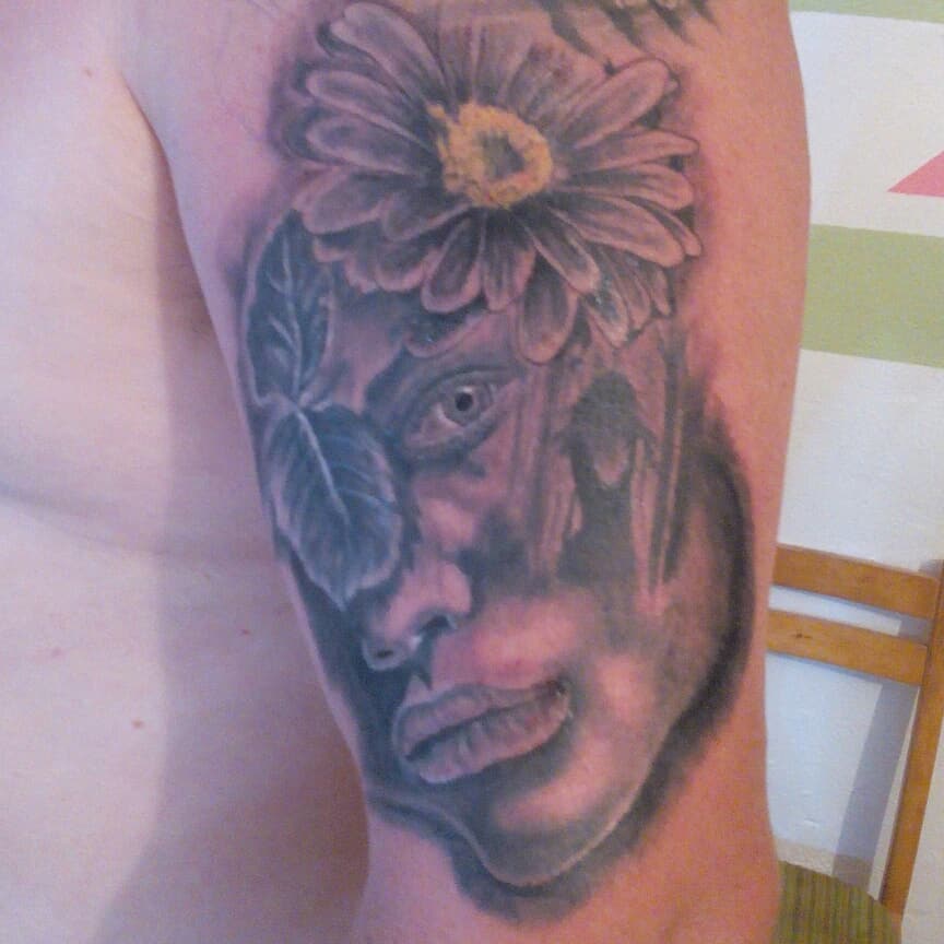 WrenchTattoo foto 3