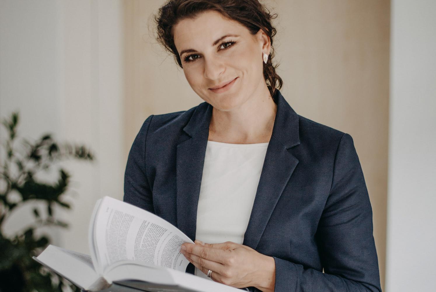 Mgr. URSZULA WOJNAROVÁ, advokátní kancelář