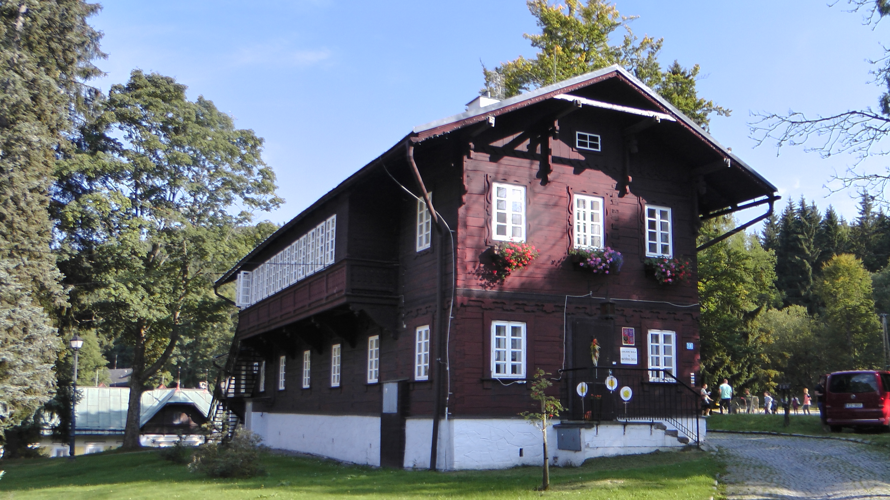 Karlova Studánka - obecní úřad foto 2