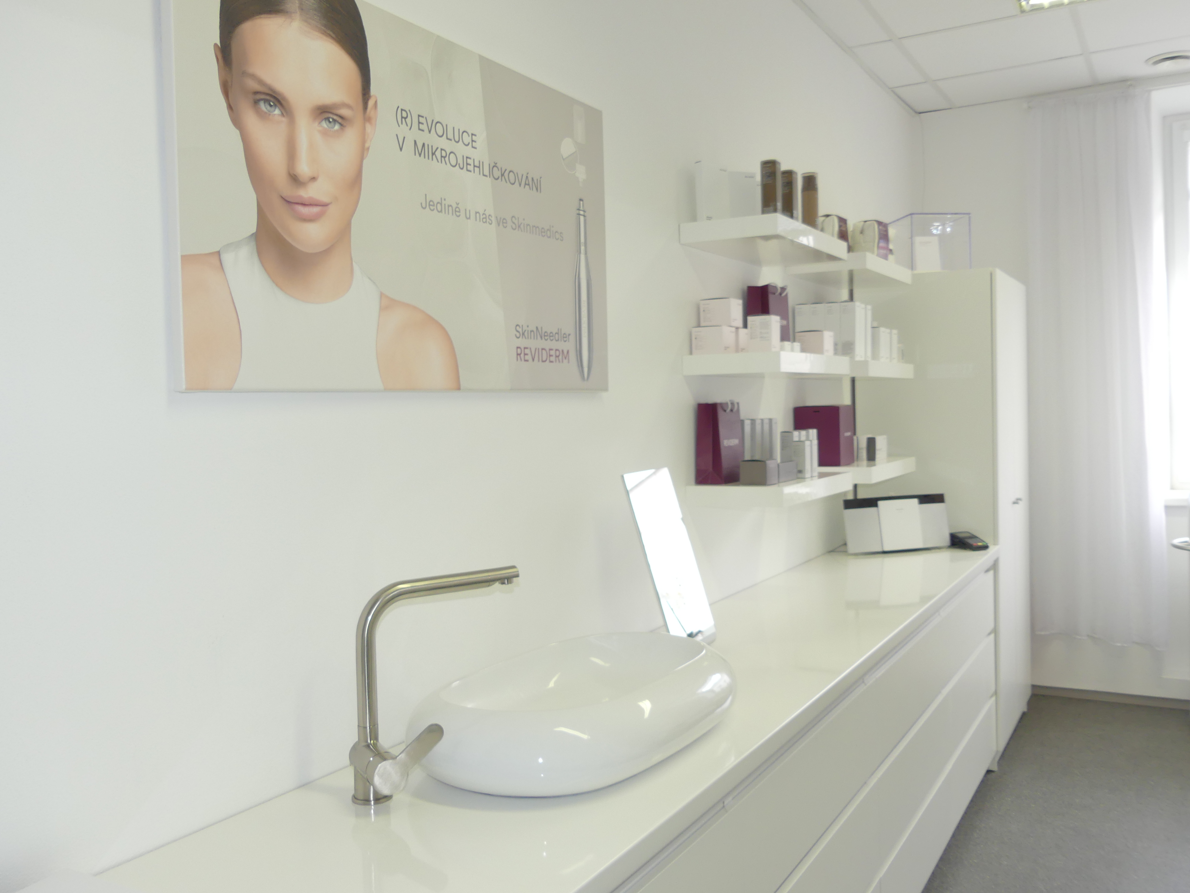 SKINMEDICS - Estetické péče Poliklinika Pražská foto 4