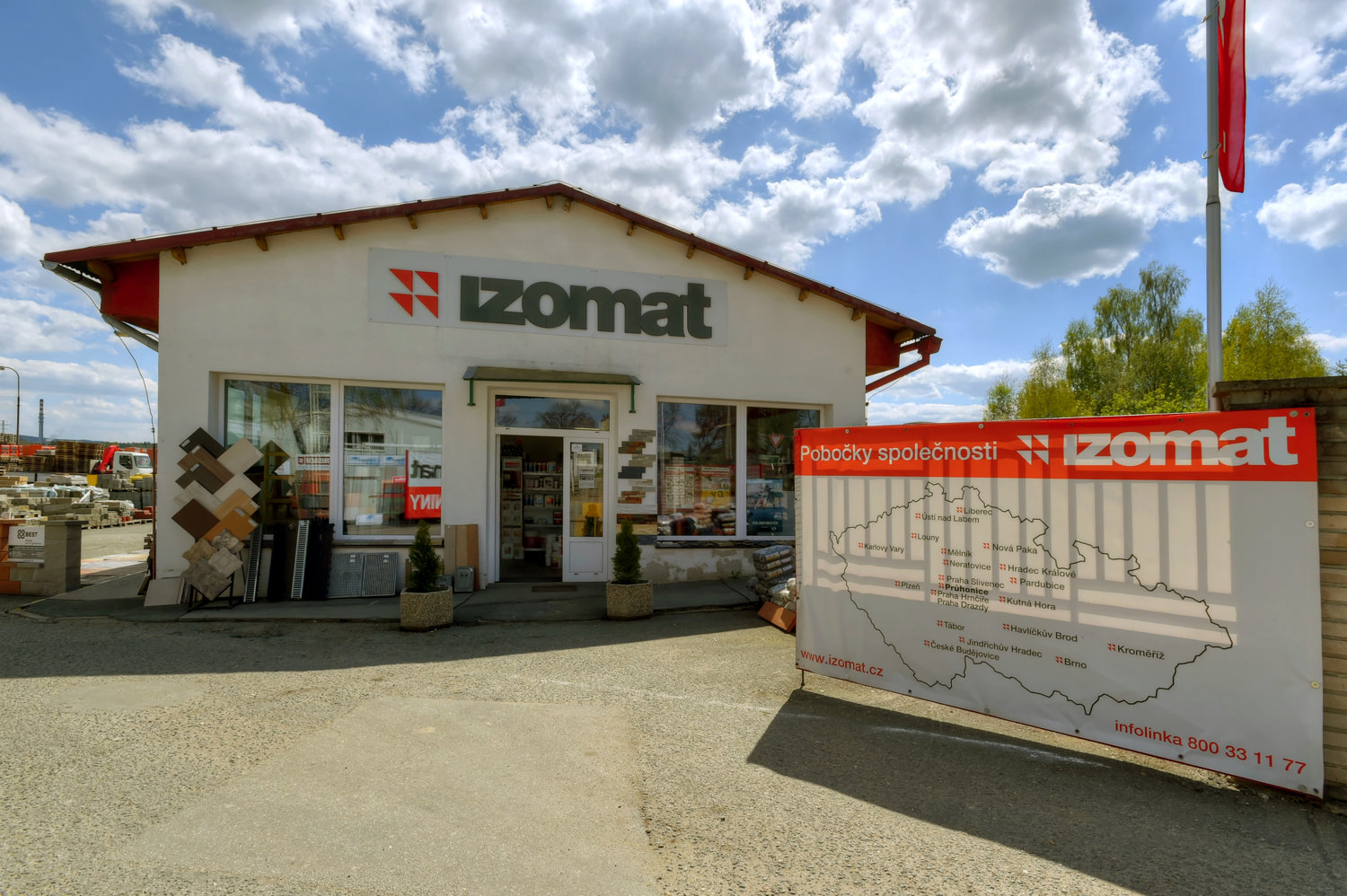 IZOMAT stavebniny foto 3