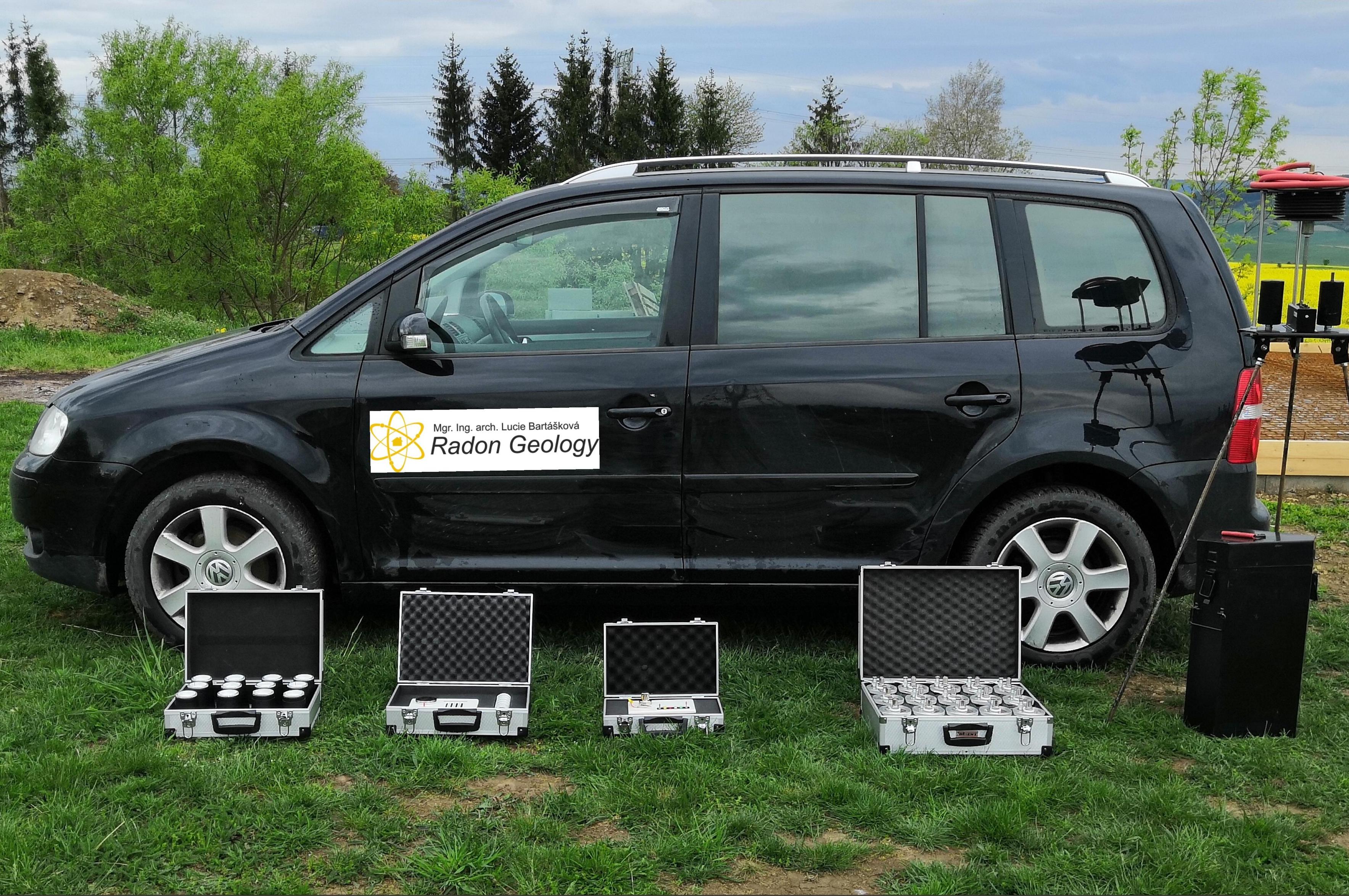 Mgr. Ing. arch. Lucie Bartášková - Radon a zemní práce