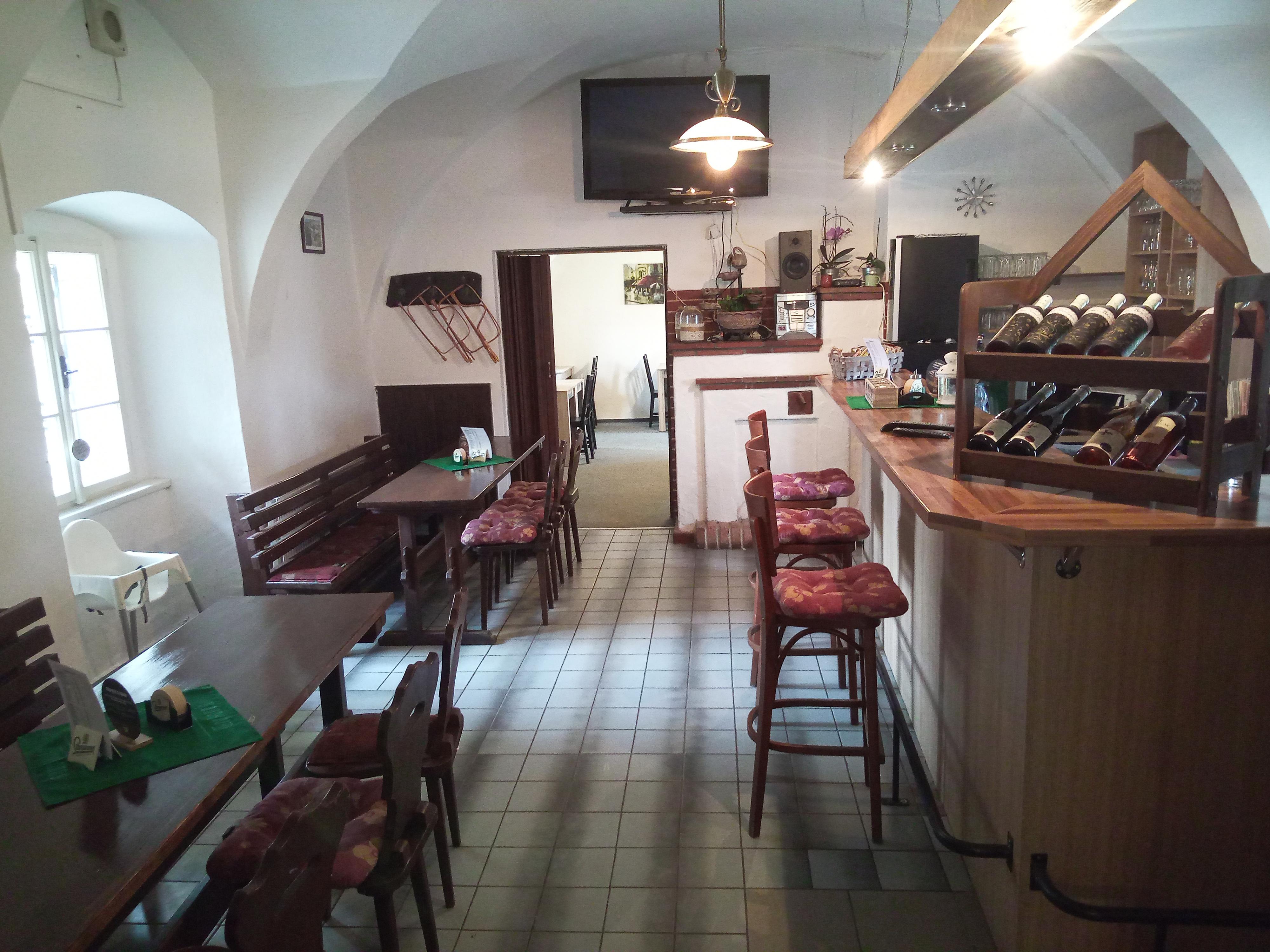 Zámecká restaurace foto 6