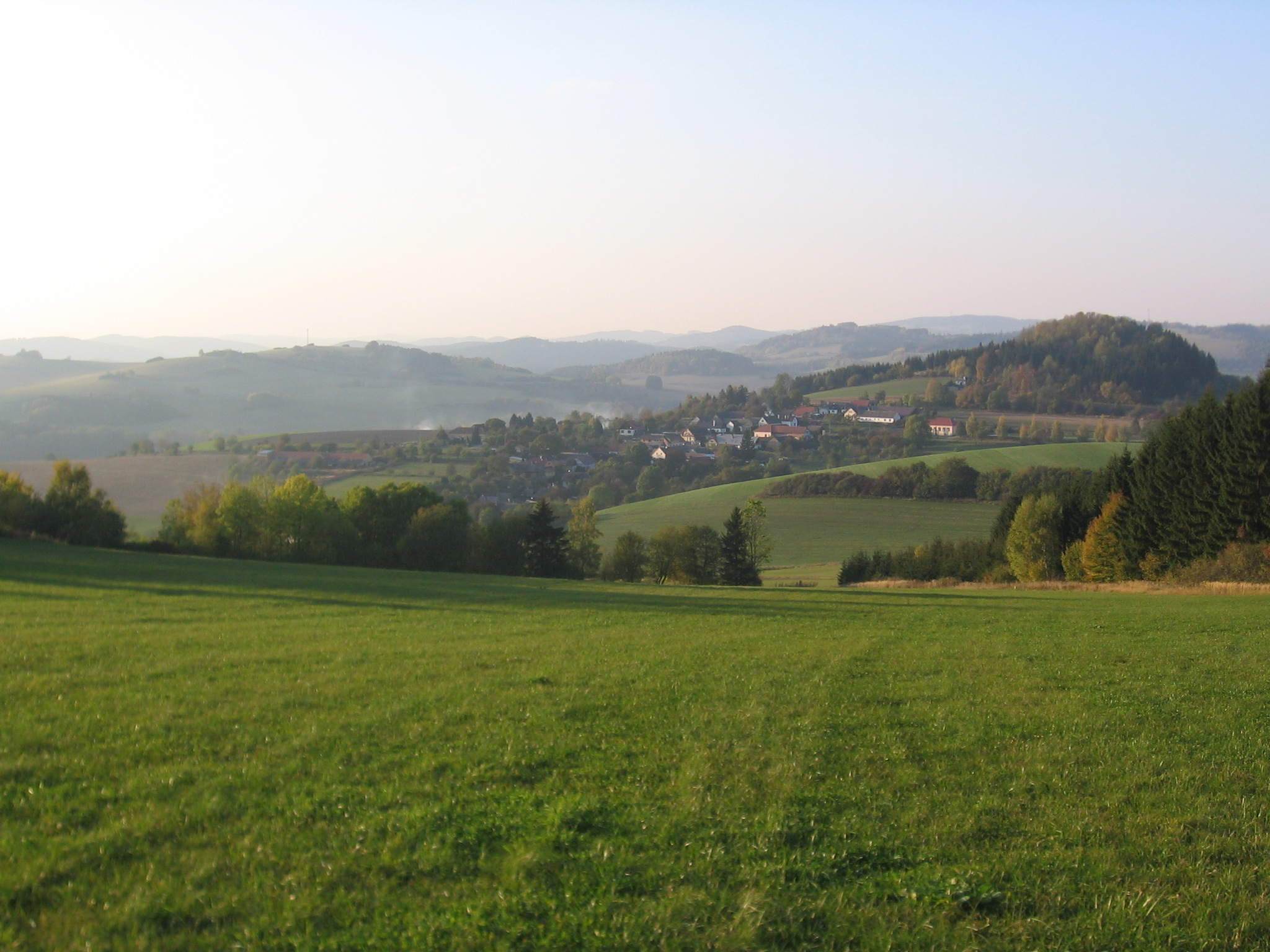 Louka - obecní úřad foto 2