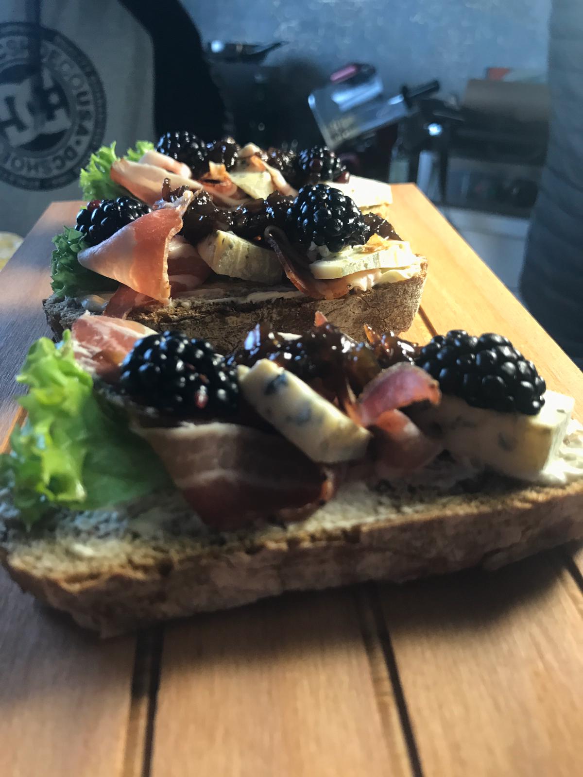 Caffe La Famiglia foto 3