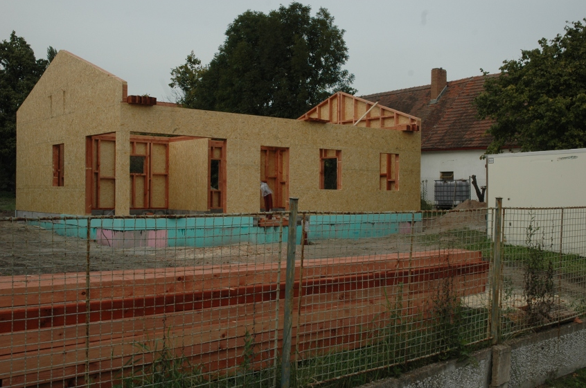 Stavby Louda foto 2