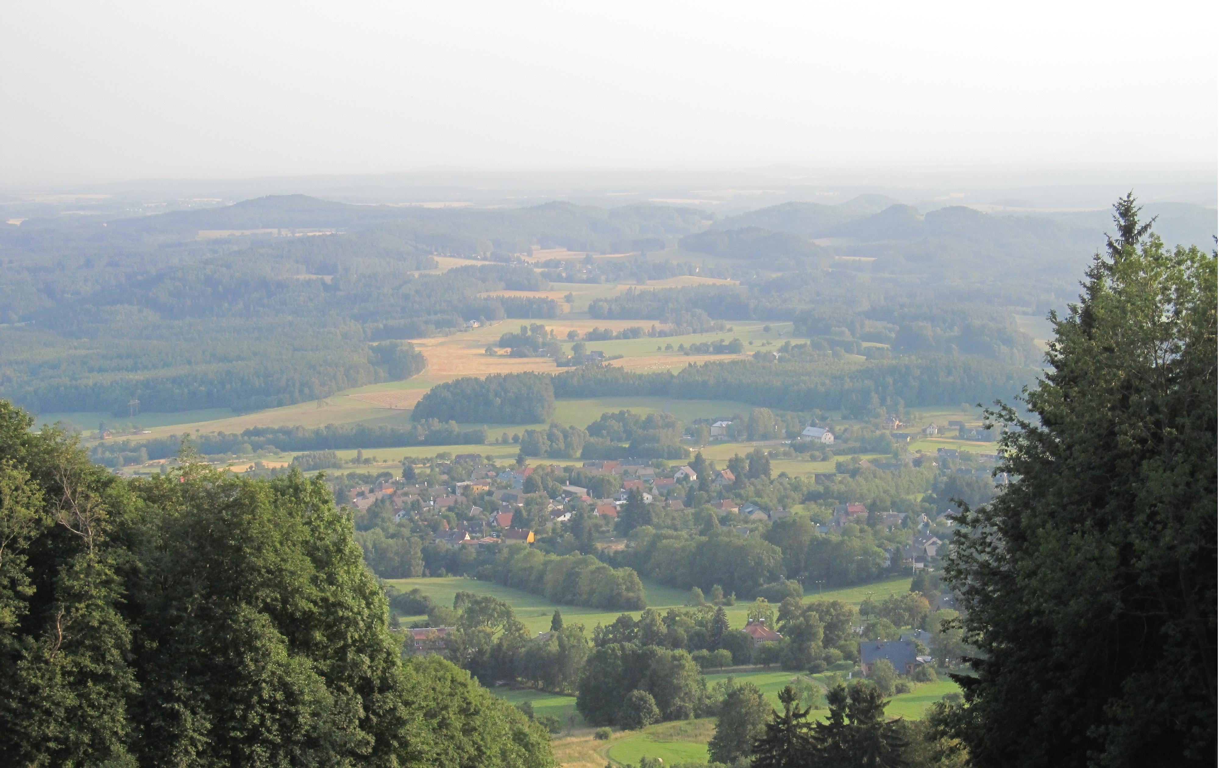 Světlá pod Ještědem - obecní úřad foto 2