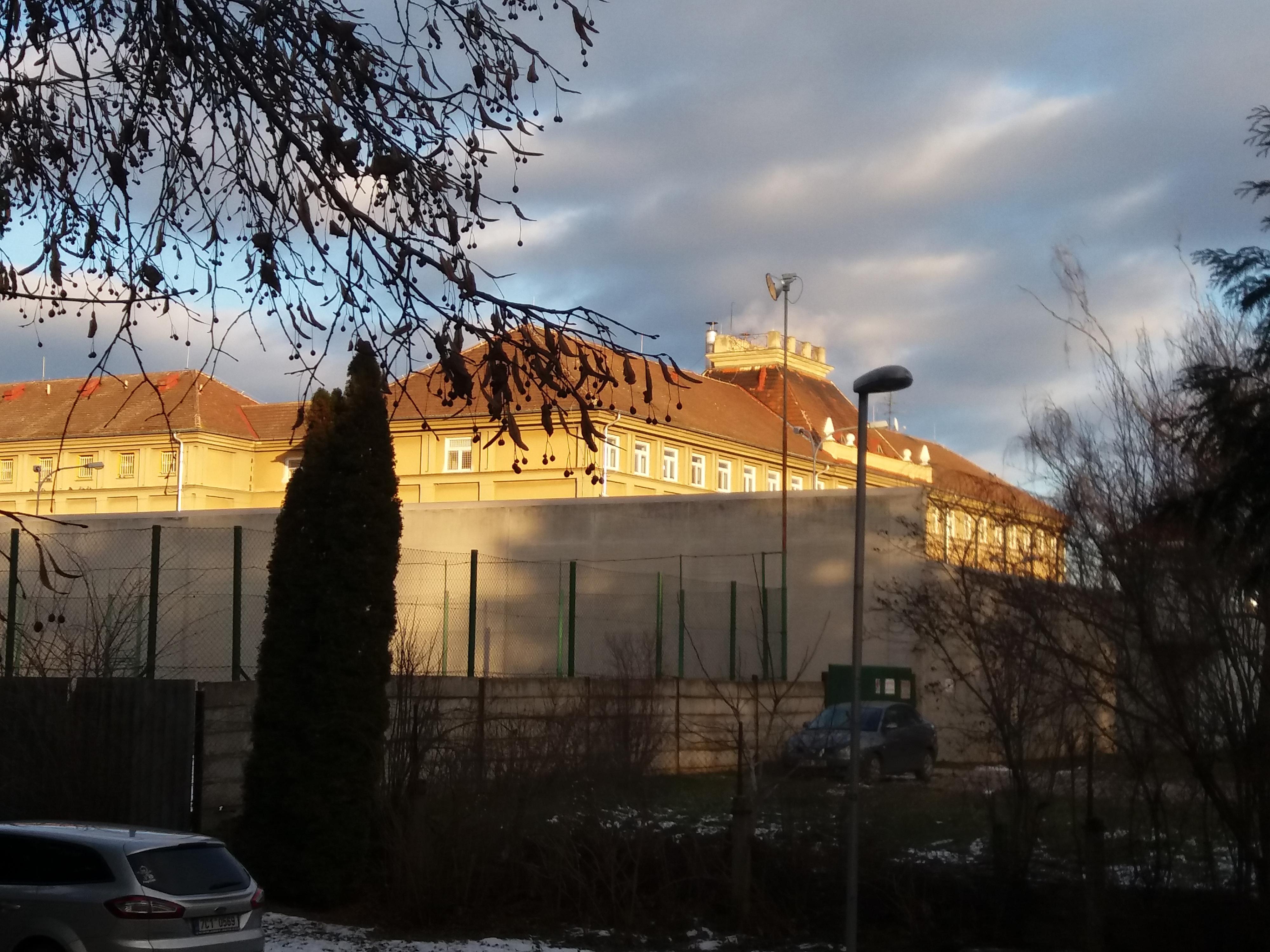 Vazební věznice a ÚVZD Brno foto 2