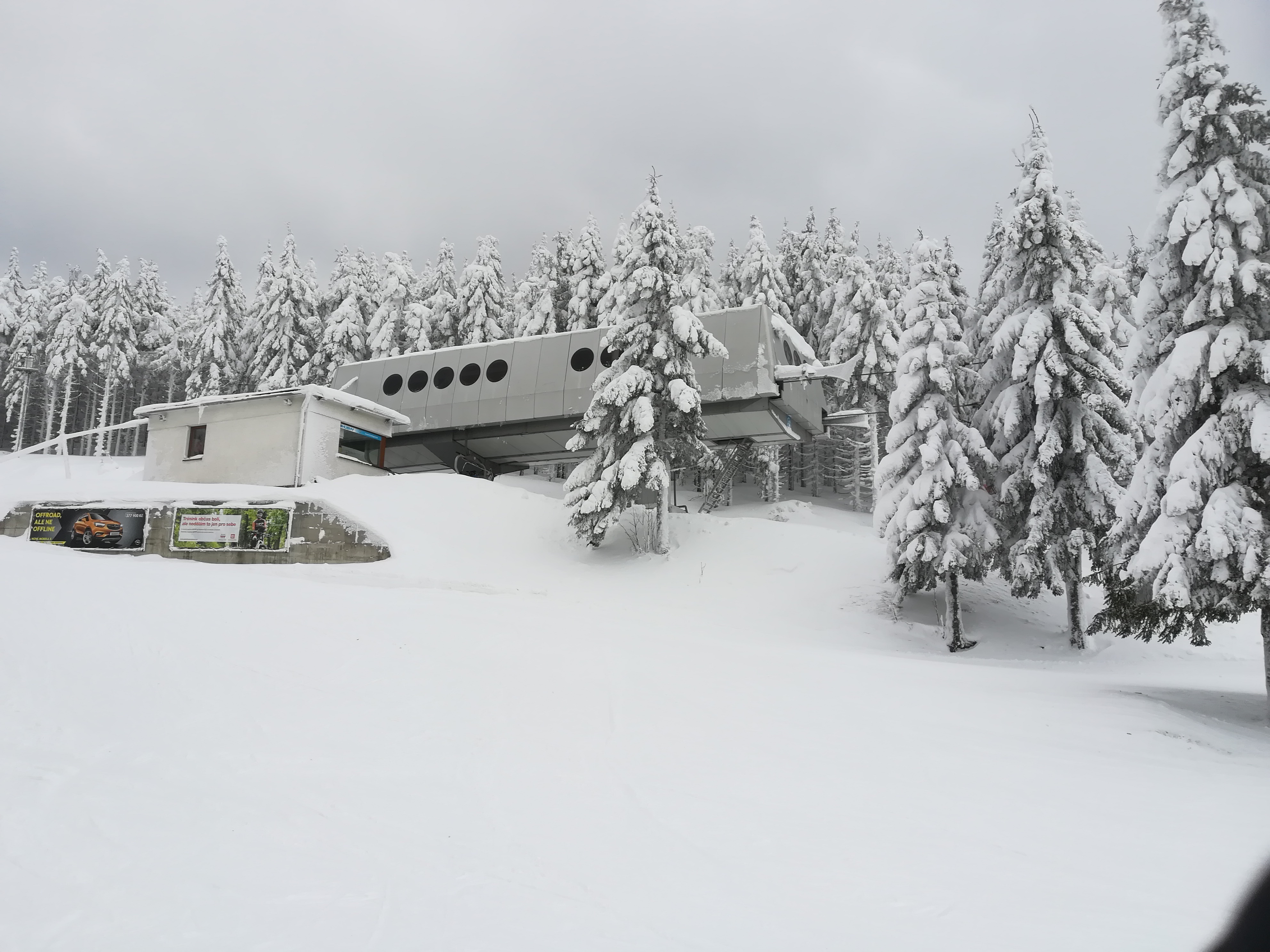 Kavárna Lilly na Čerňavě foto 2