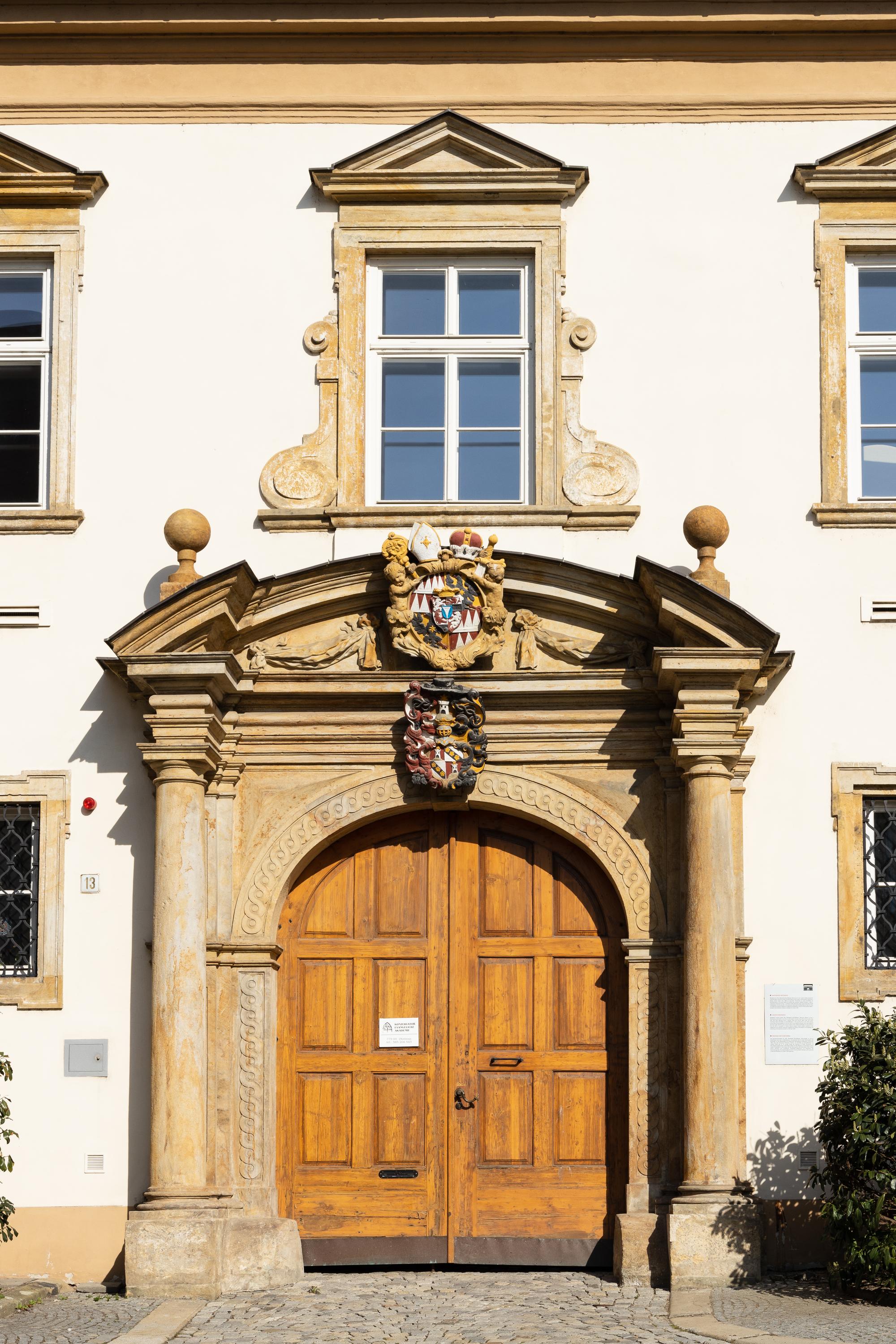 Konzervatoř Evangelické akademie foto 2