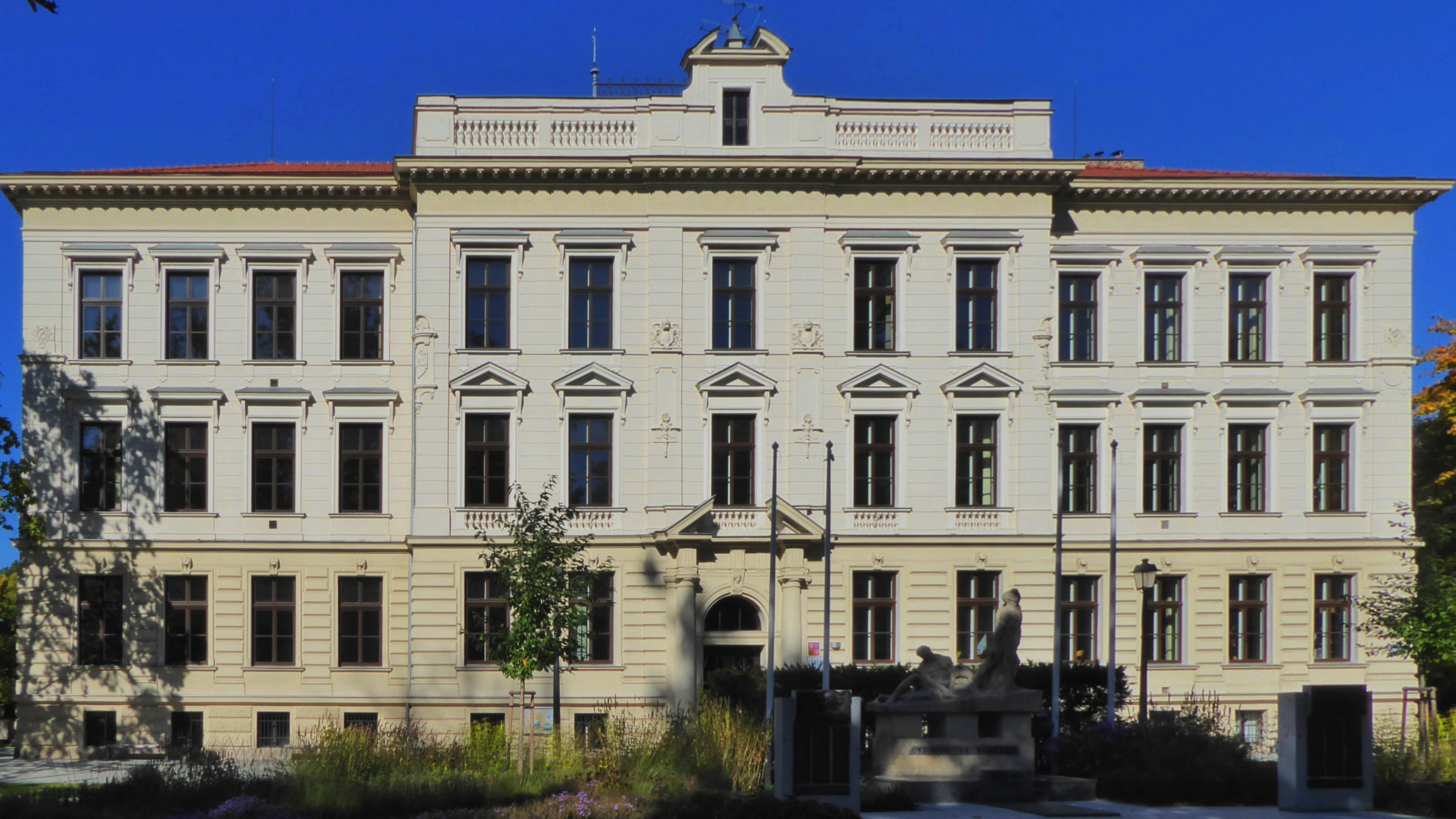 Základní škola Třeboň, Sokolská 296